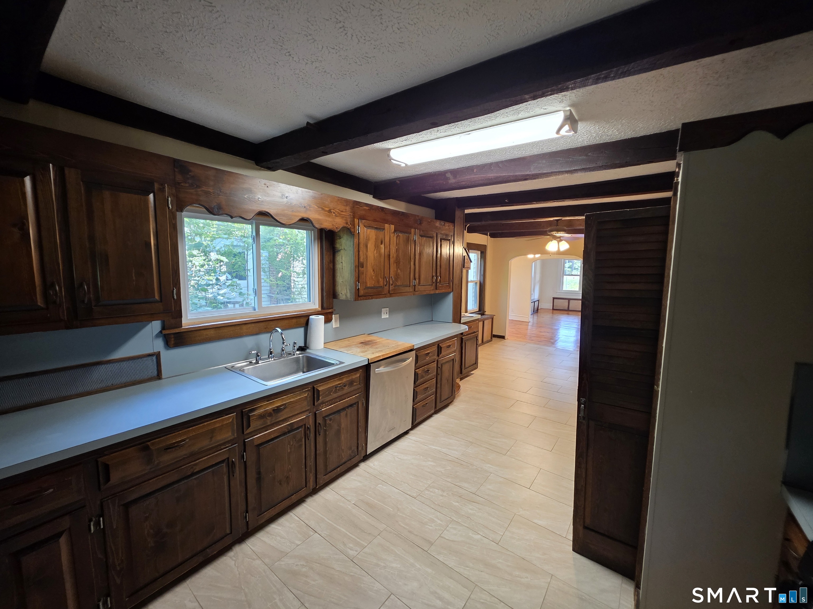 506 Main Street Property Photo 6