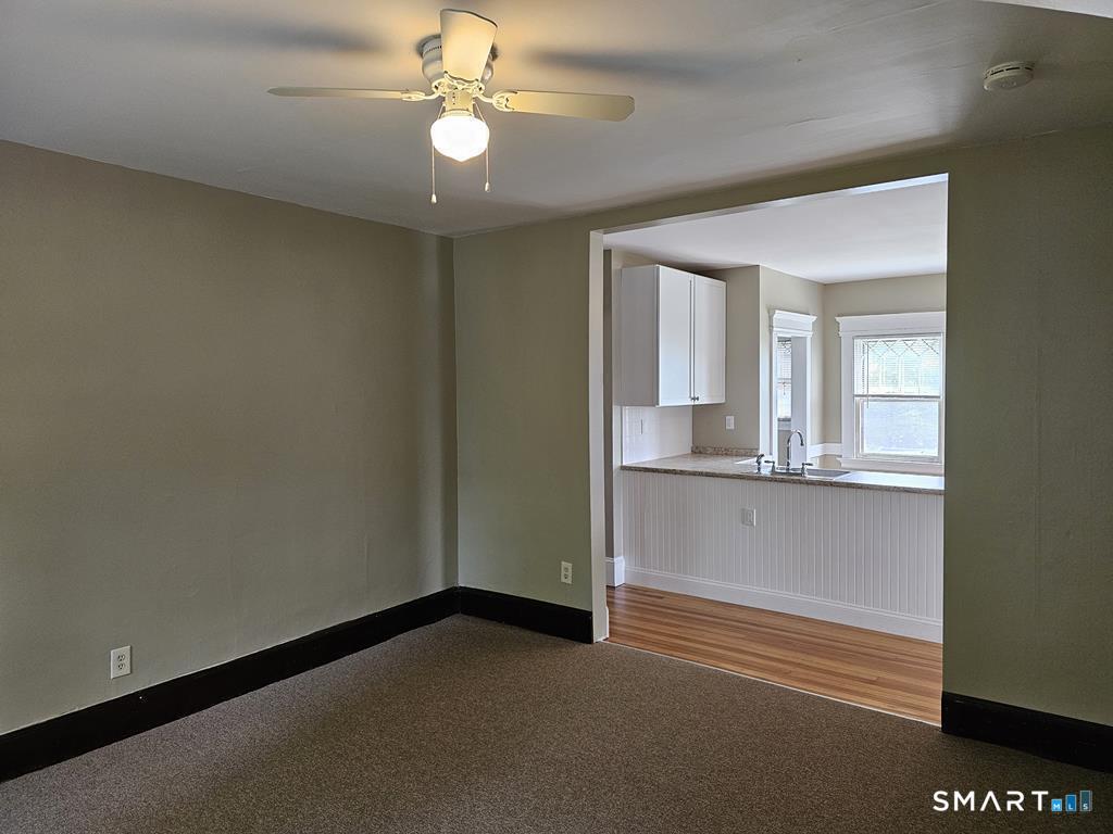 169 Winchester 3 Avenue Property Photo 8
