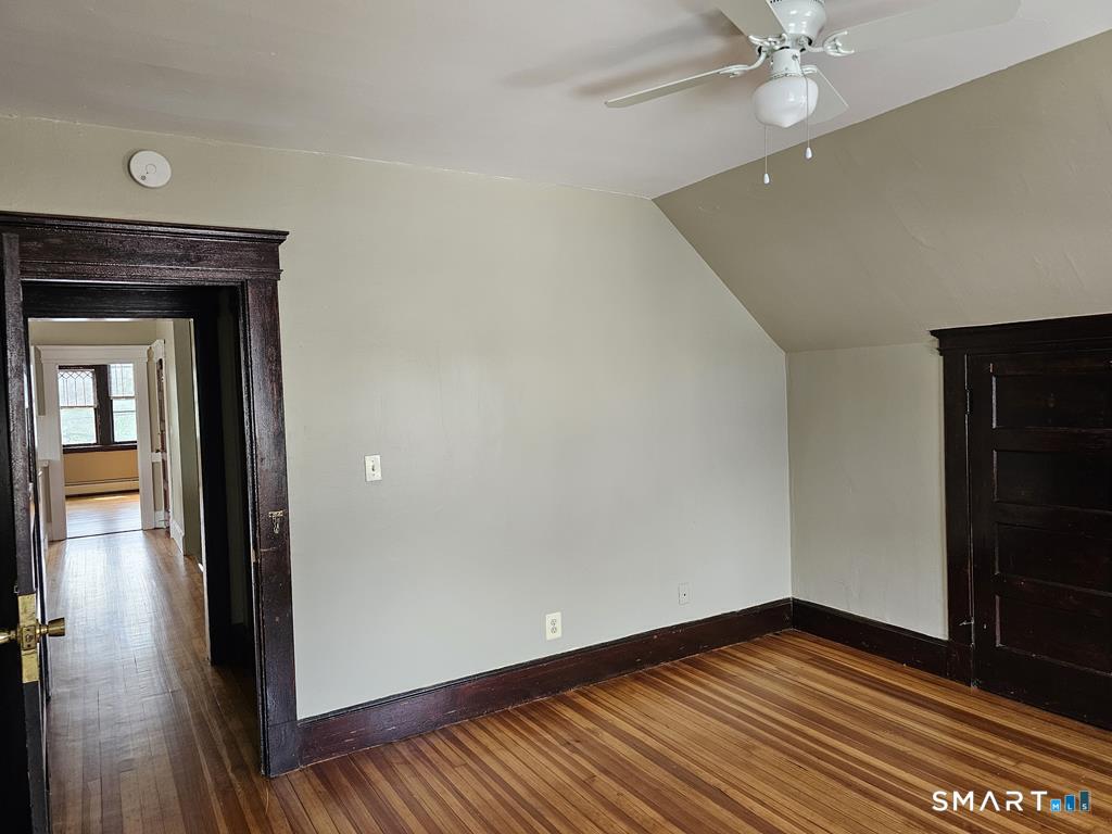 169 Winchester 3 Avenue Property Photo 13