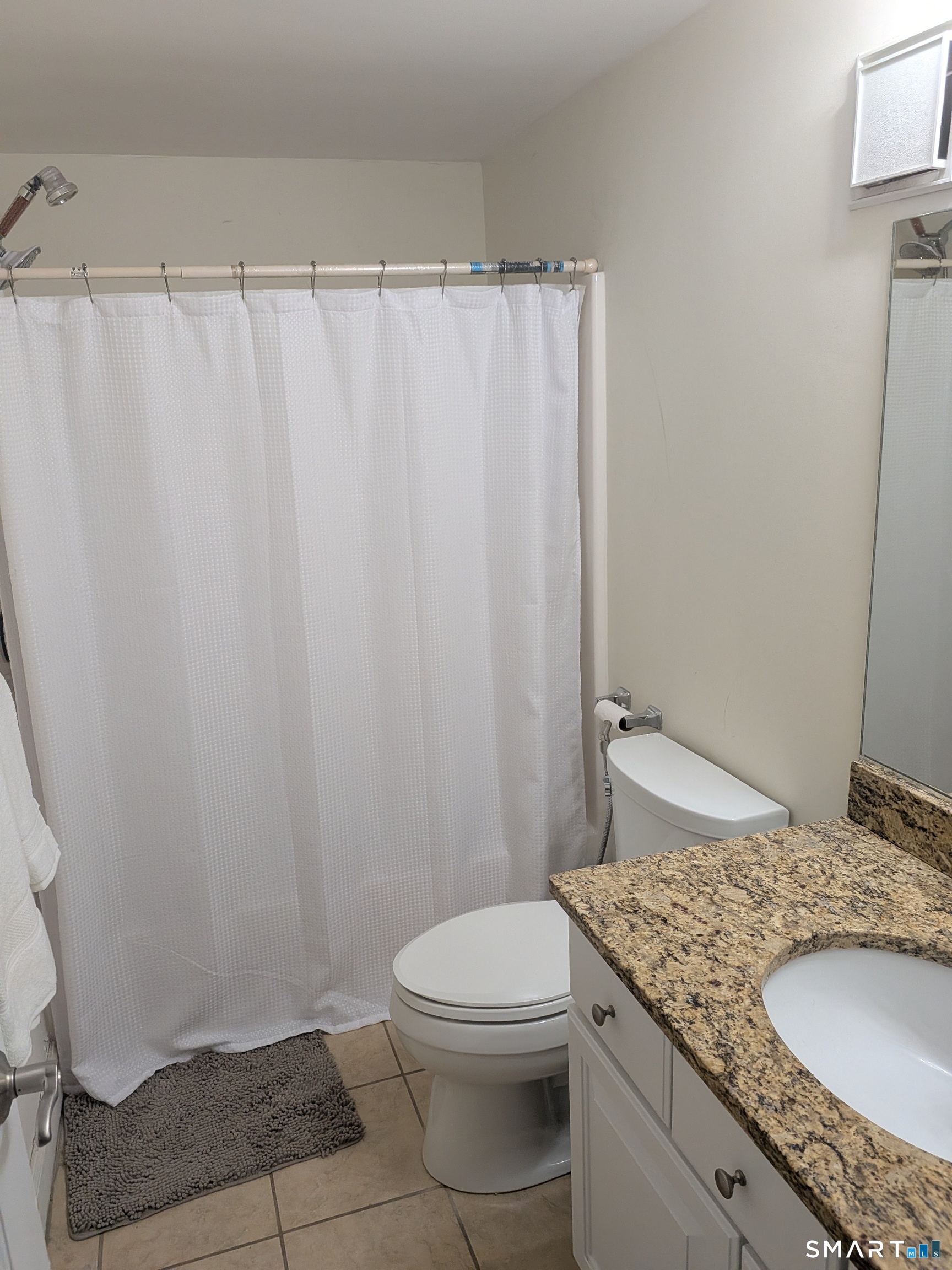 124 Court 5 Street Property Photo 9