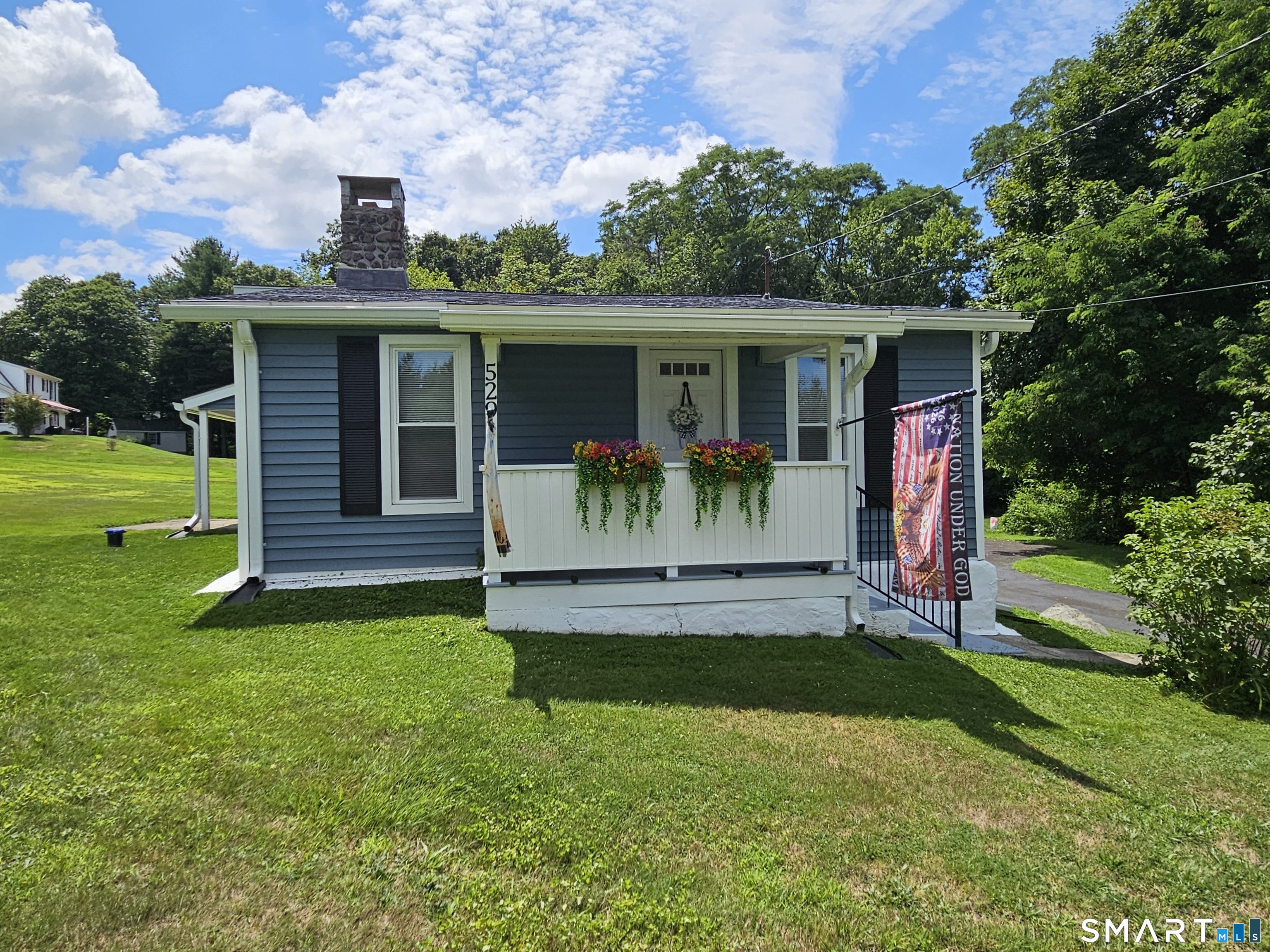 529 Wooster Street Property Photo 3