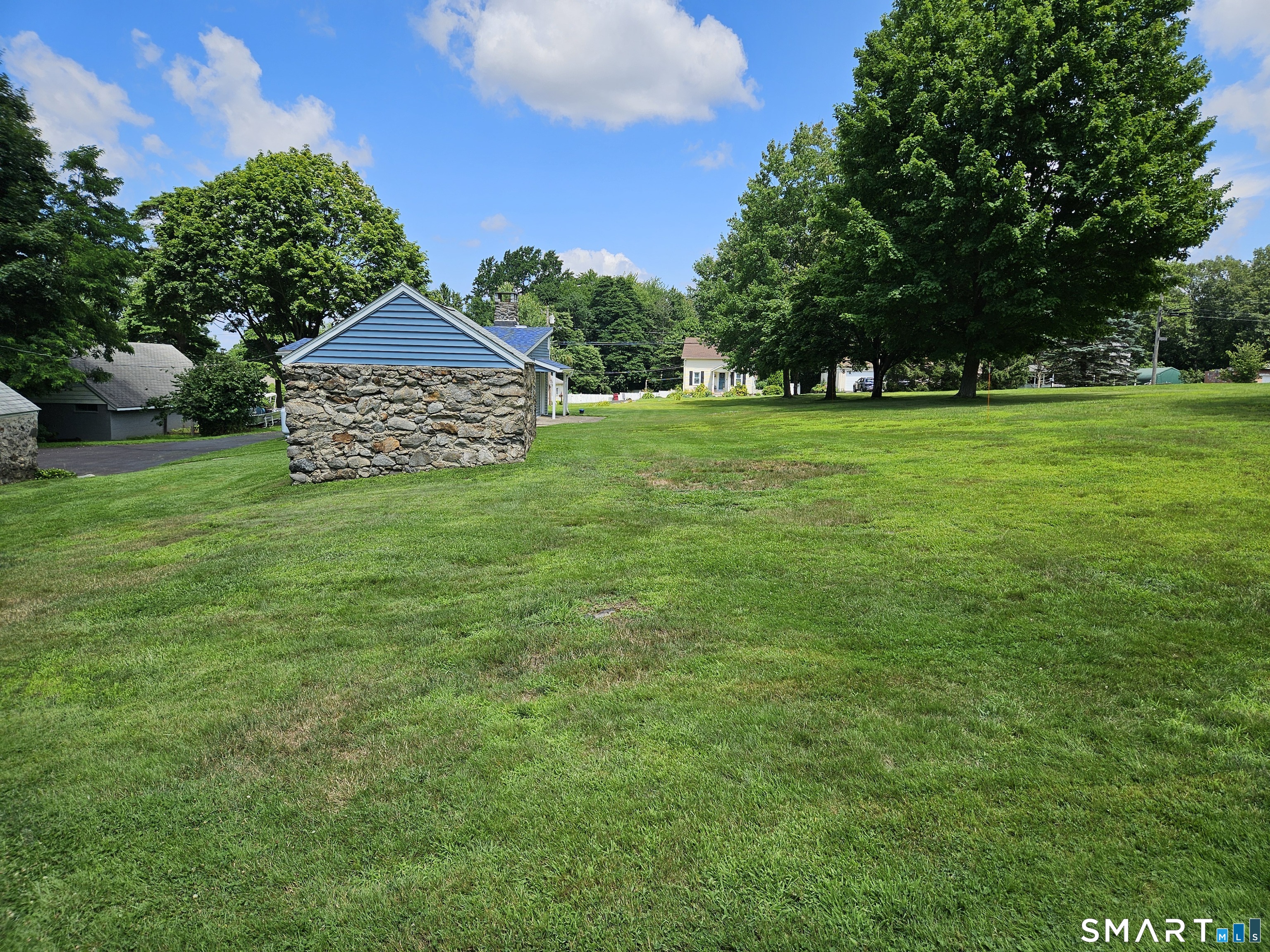 529 Wooster Street Property Photo 6