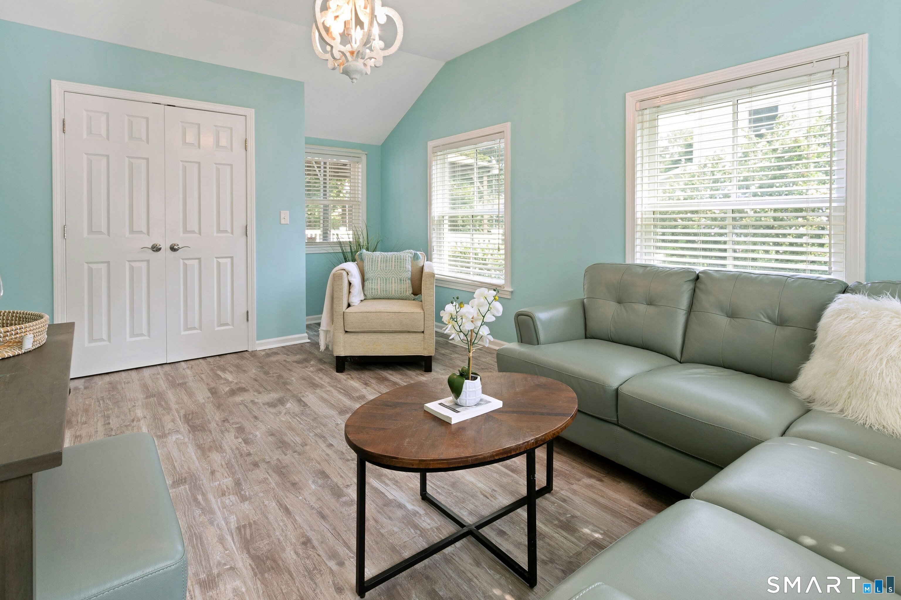 49 Wolfpit Avenue Property Photo 20