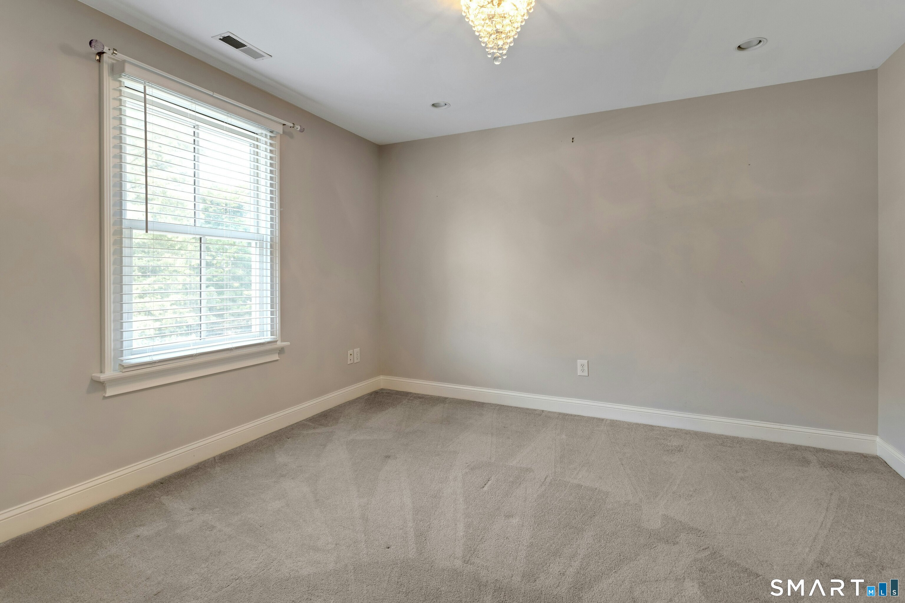 49 Wolfpit Avenue Property Photo 30