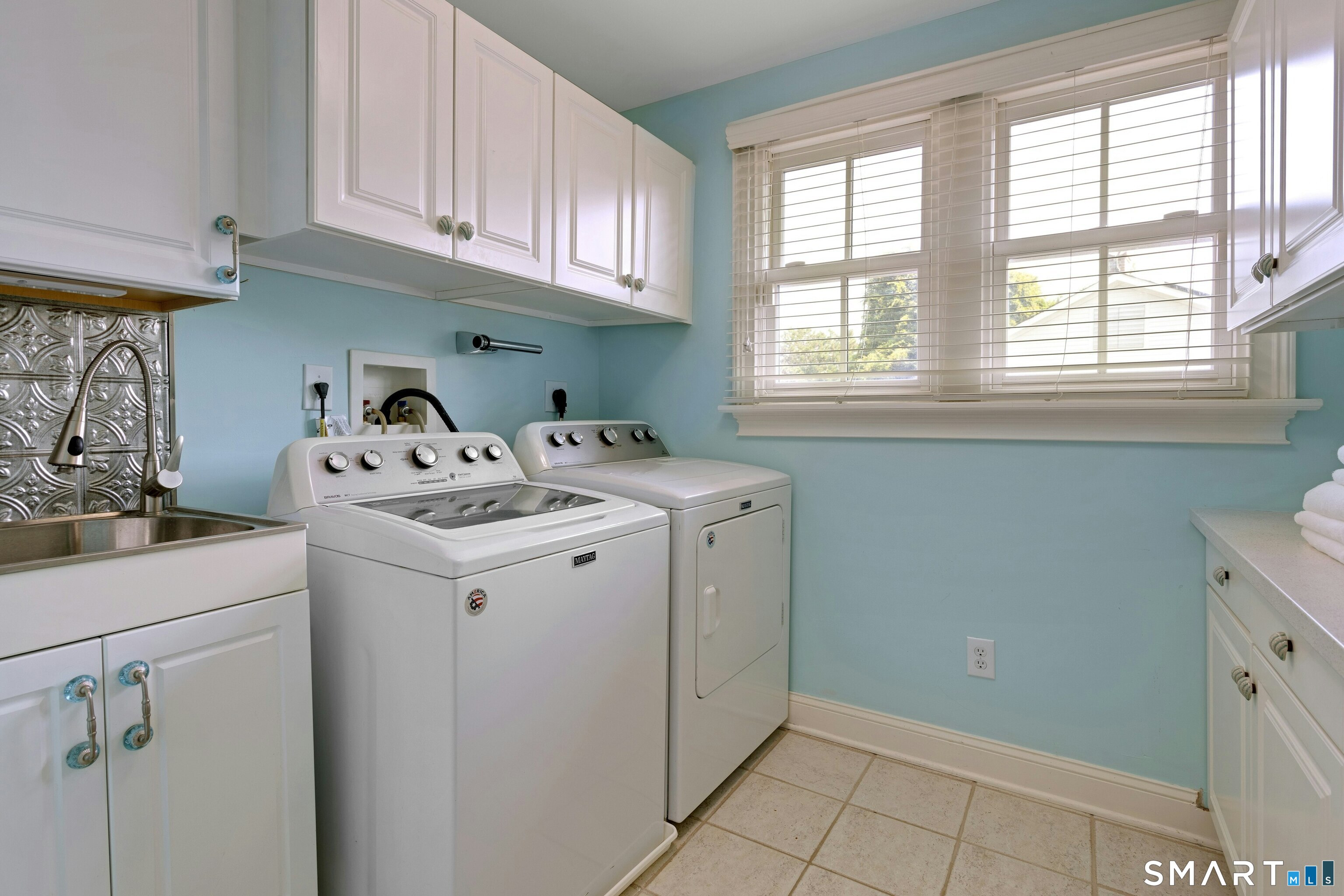 49 Wolfpit Avenue Property Photo 33