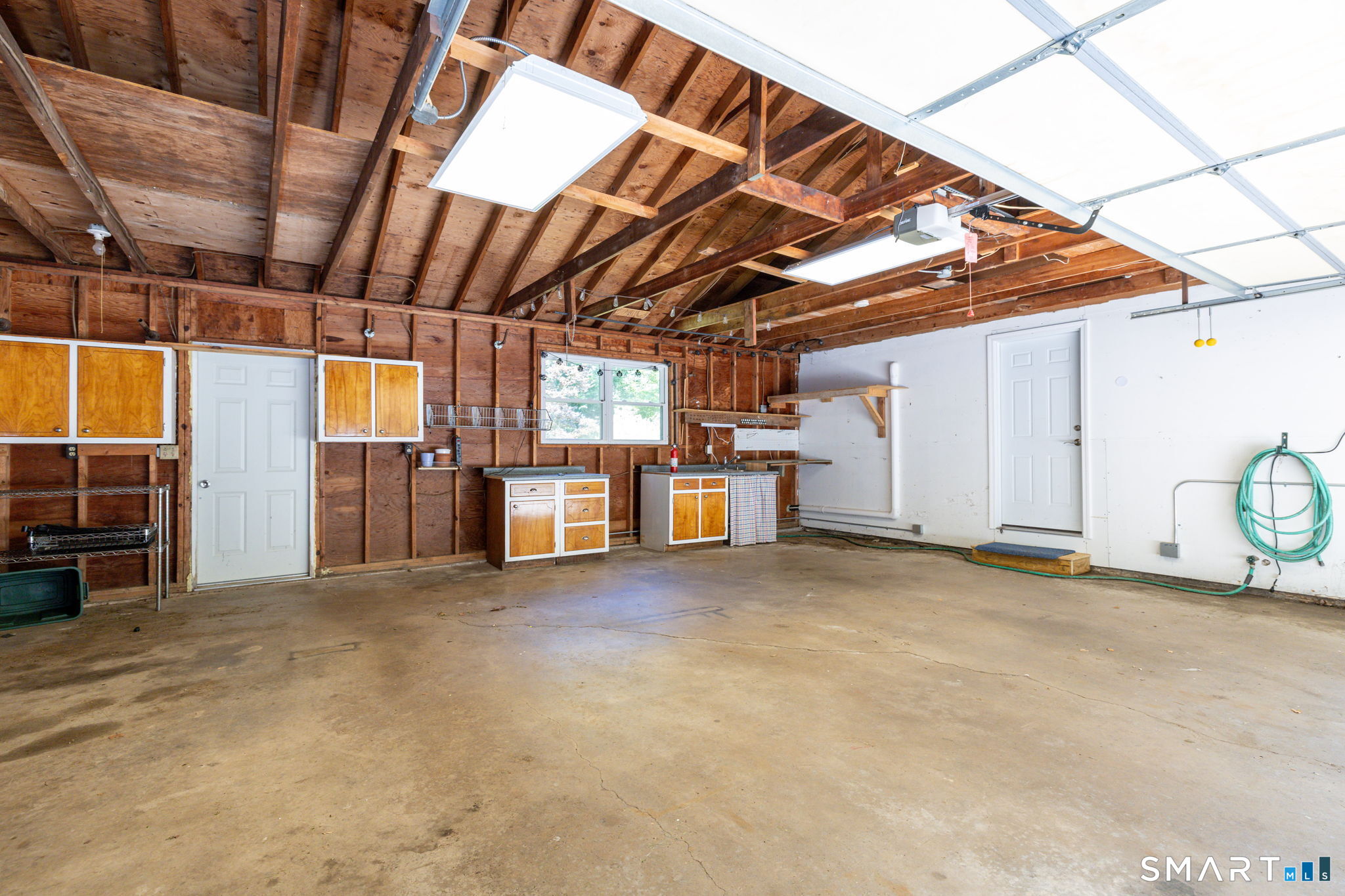 101 South Road Property Photo 39