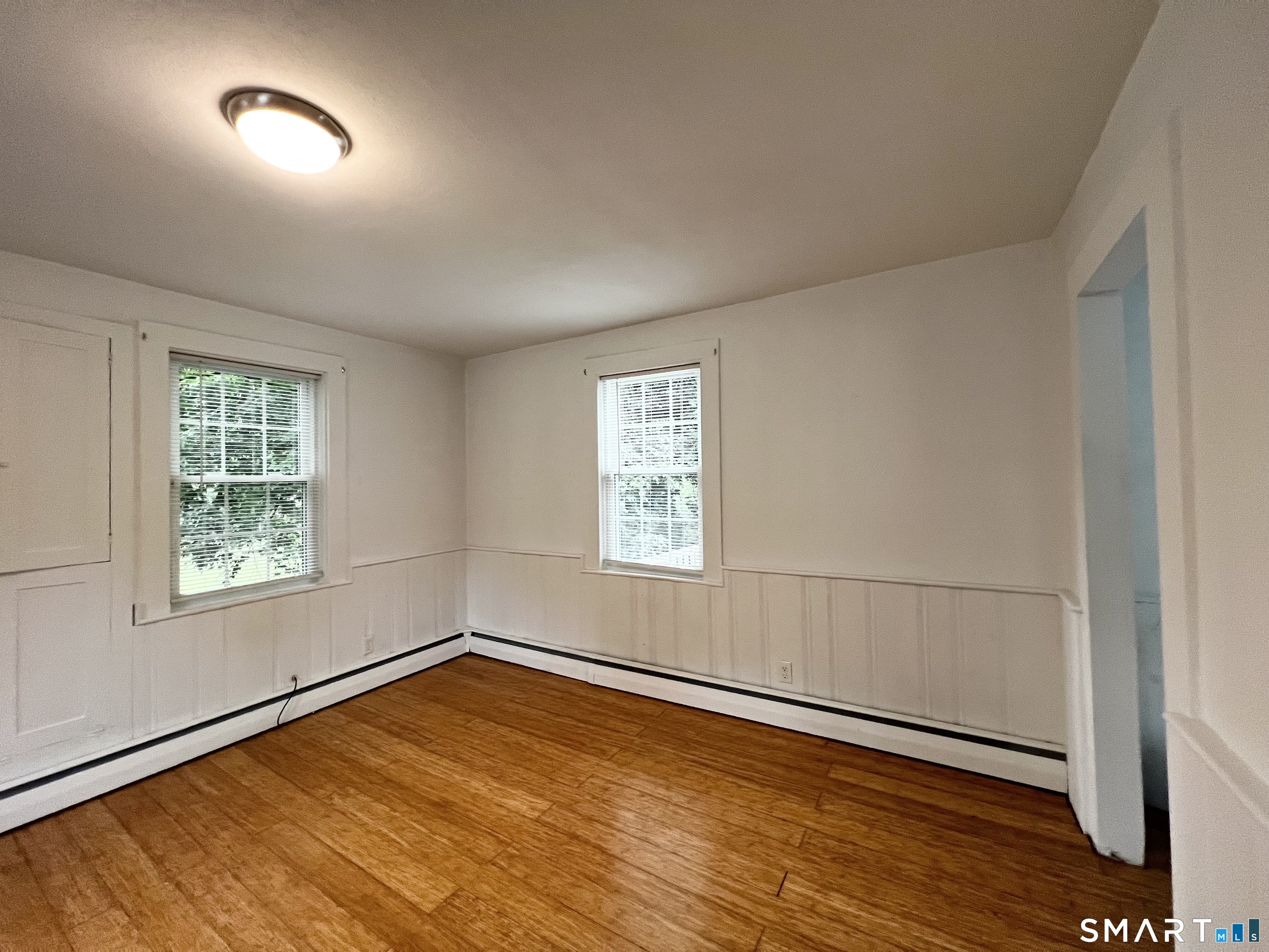 128 East 1 Street Property Photo 8