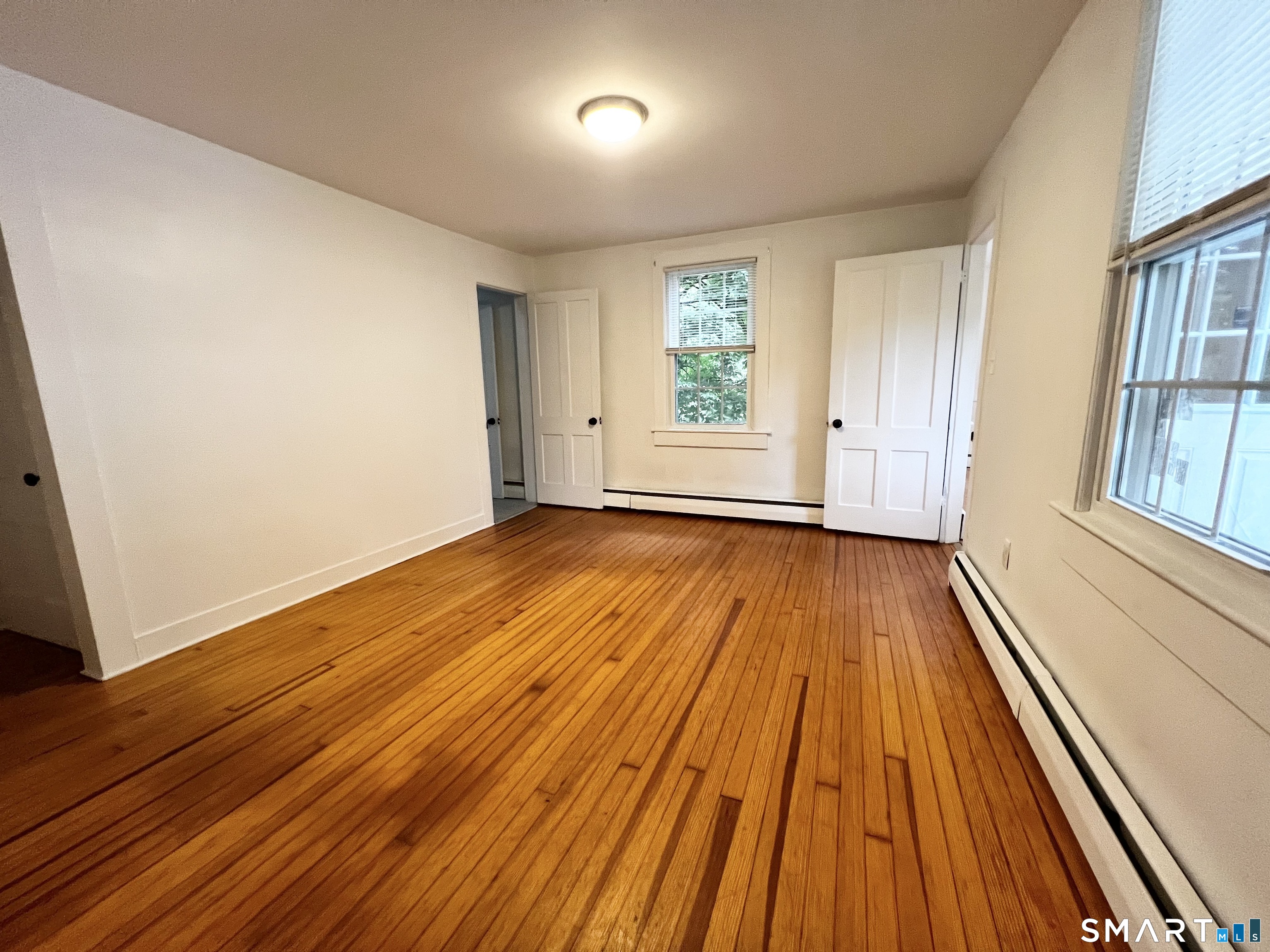 128 East 1 Street Property Photo 20