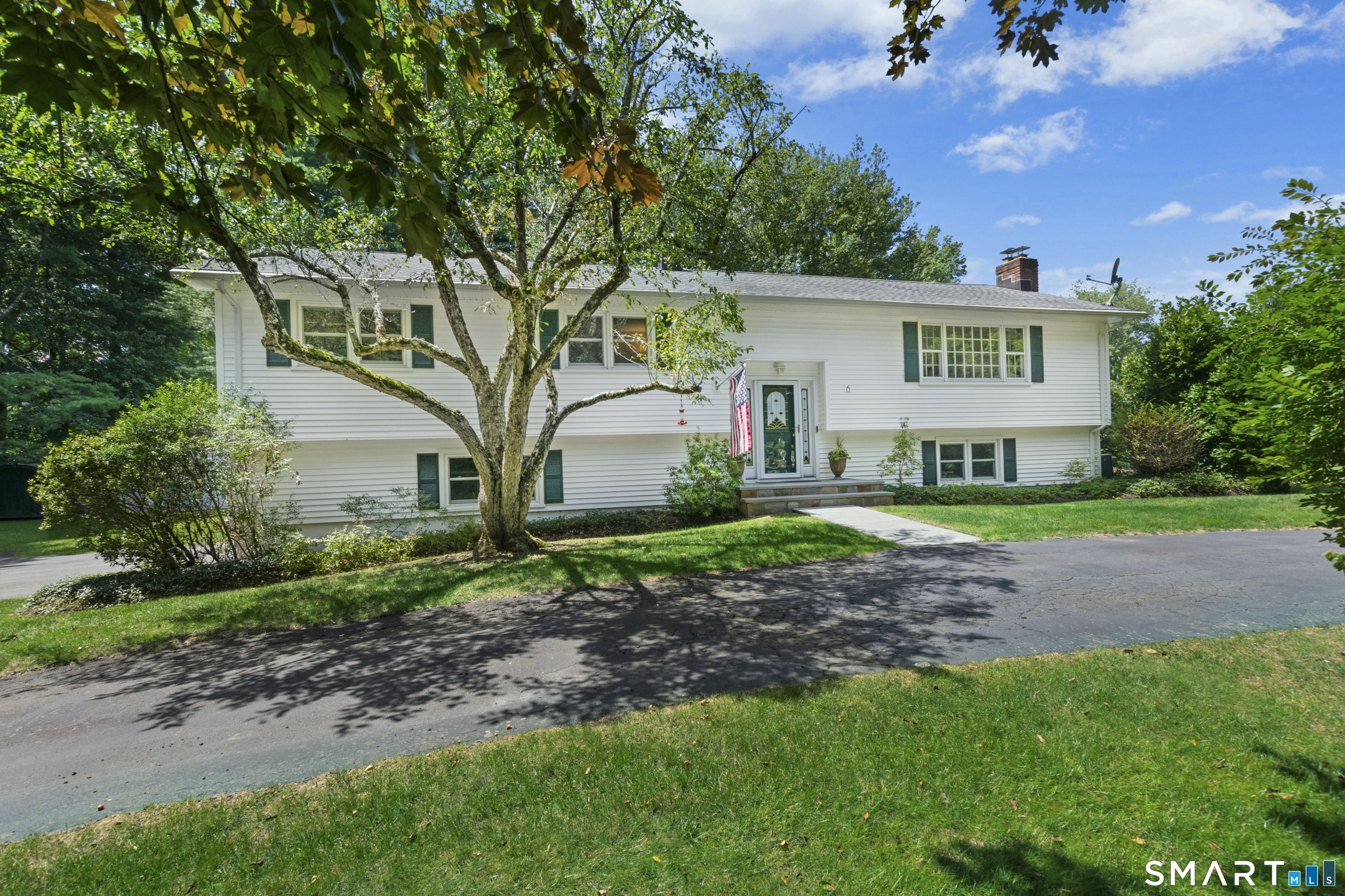 6 Webster Place Property Photo 1