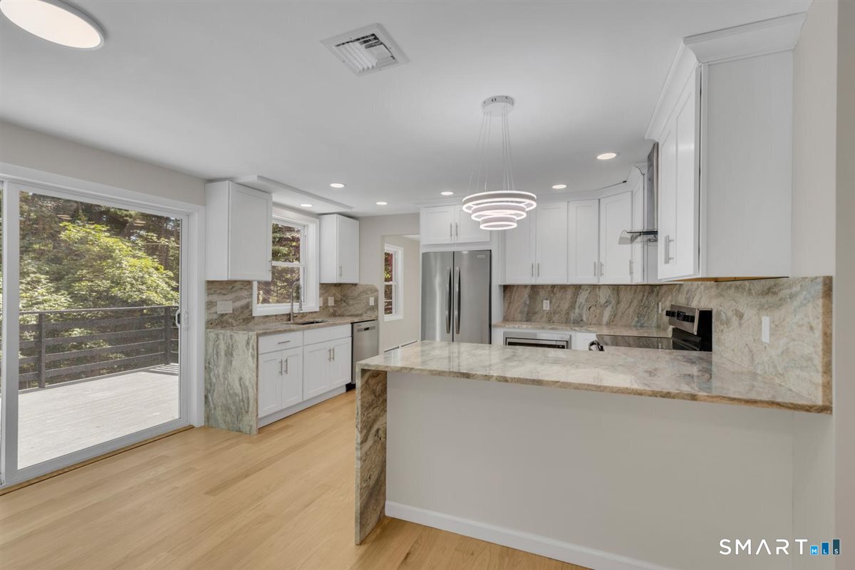 650 Manchester Road Property Photo 1