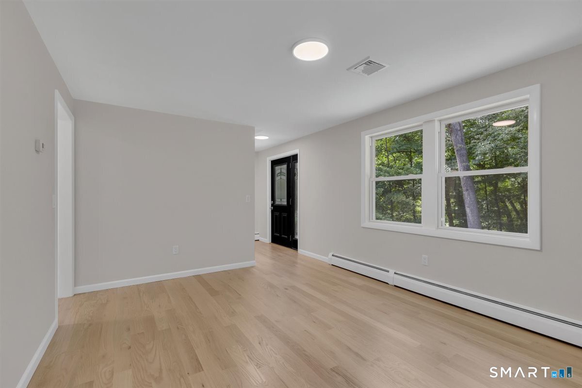 650 Manchester Road Property Photo 11
