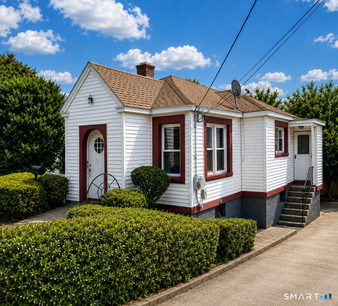430 Wolcott Street Property Photo 1