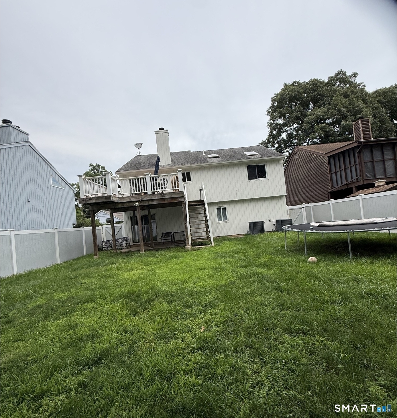9 Oakledge Circle Property Photo 4