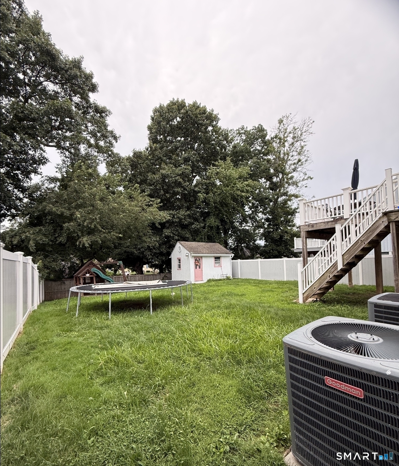 9 Oakledge Circle Property Photo 5
