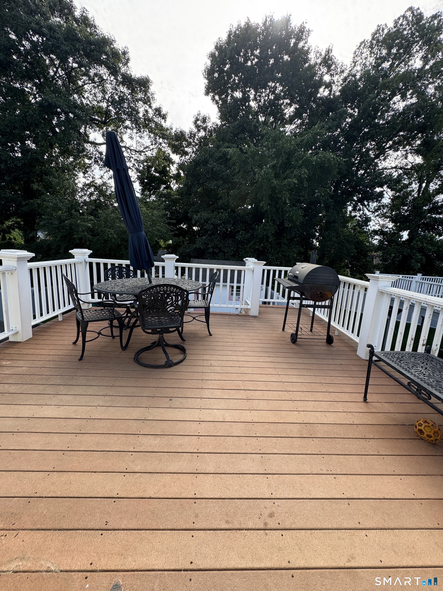 9 Oakledge Circle Property Photo 6