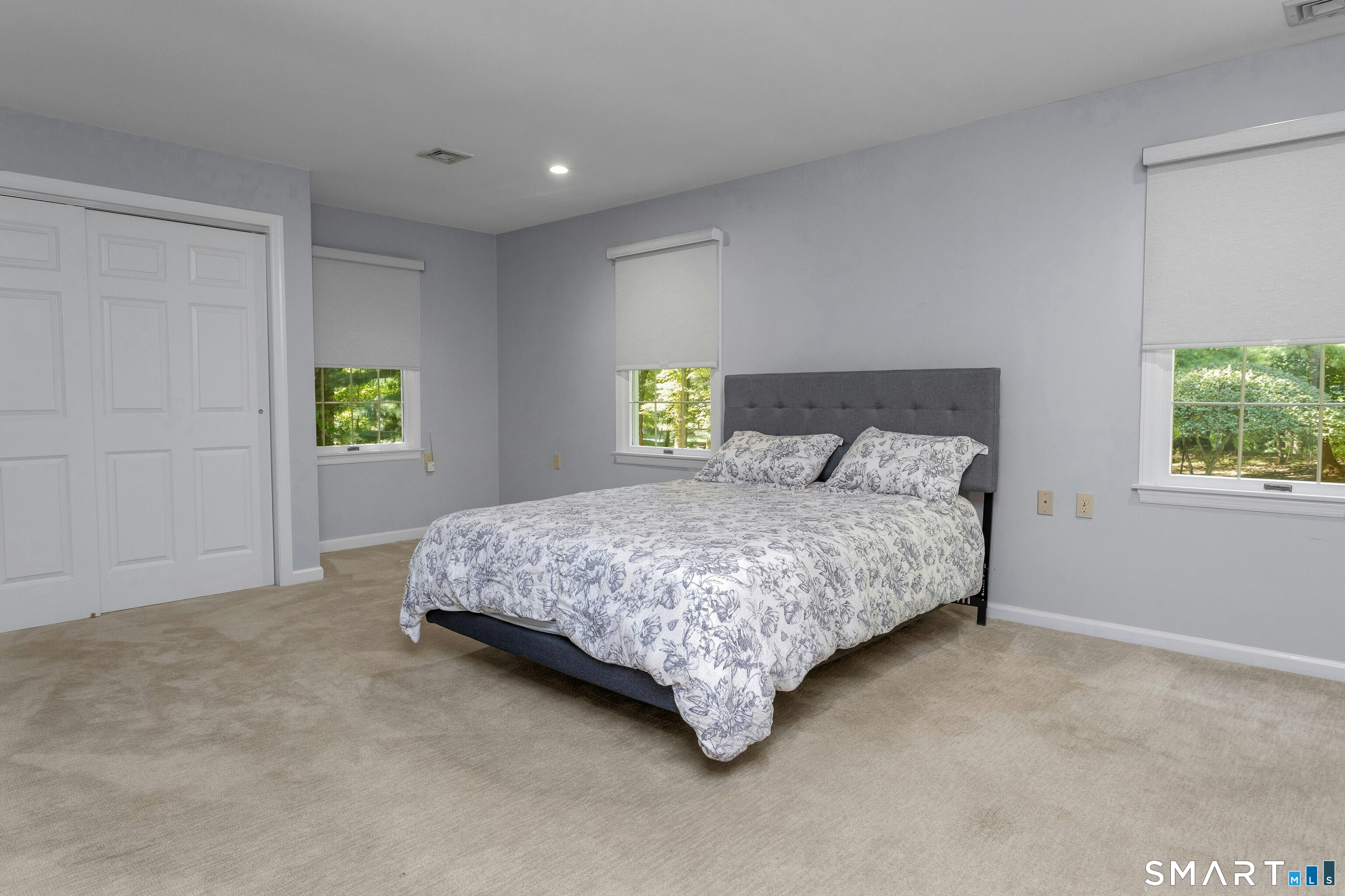 45 Common East Road Property Photo 15