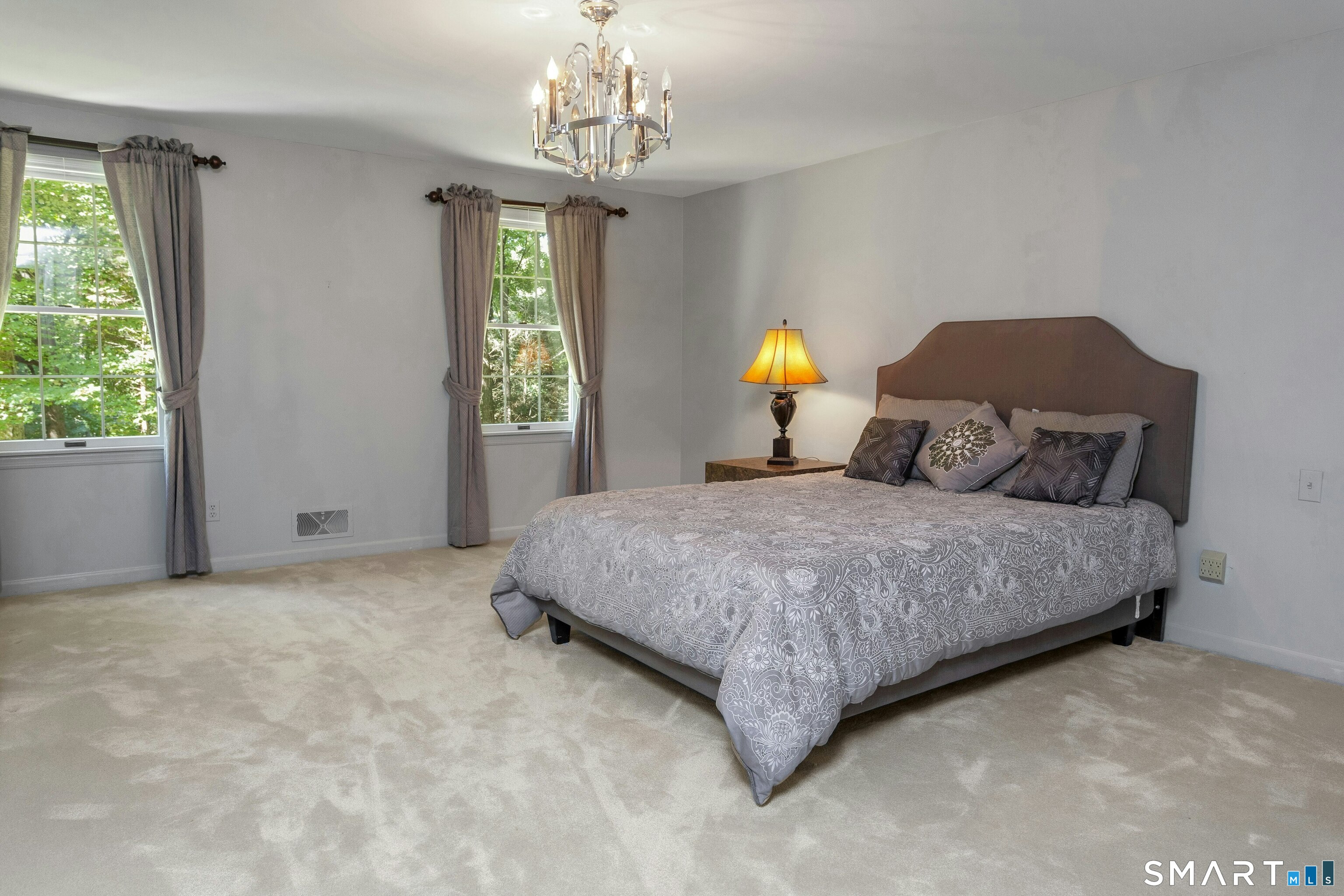 45 Common East Road Property Photo 18