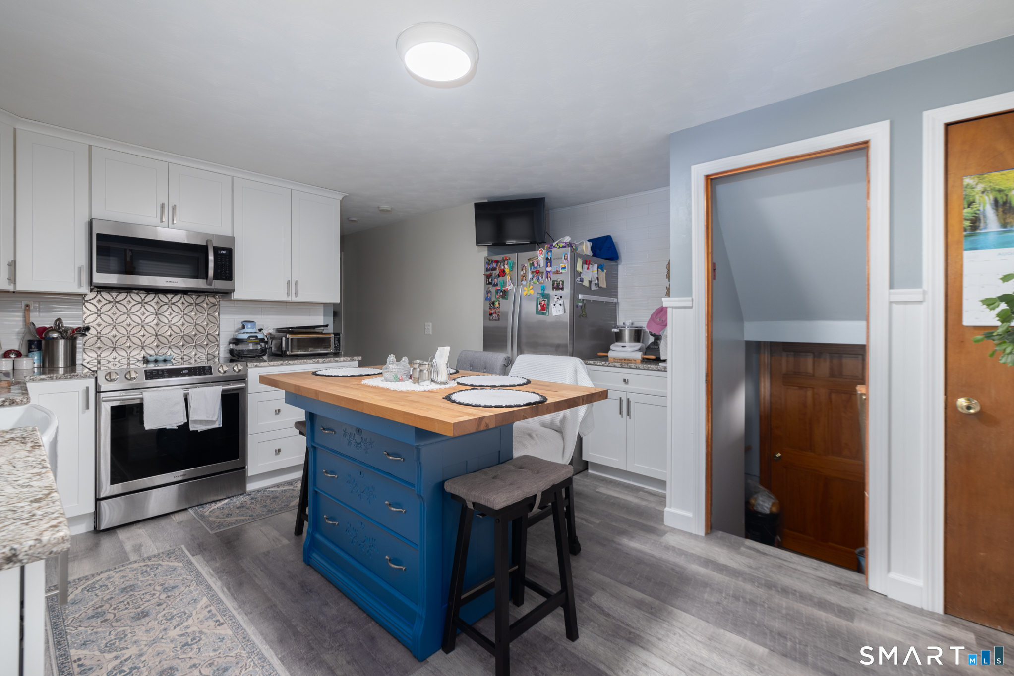 106 Lazy Lane Property Photo 7