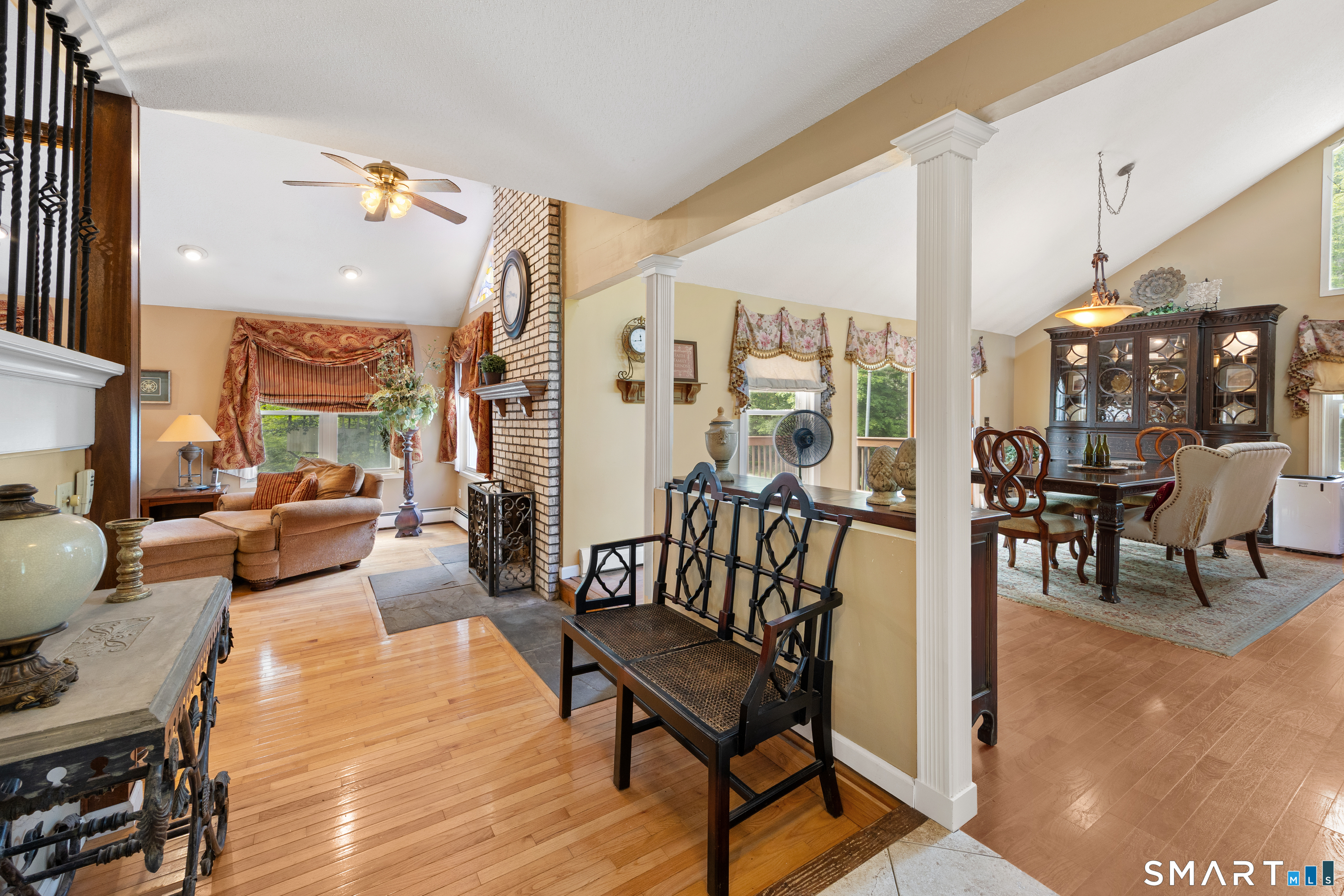 100 Mulcahy Drive Property Photo 8