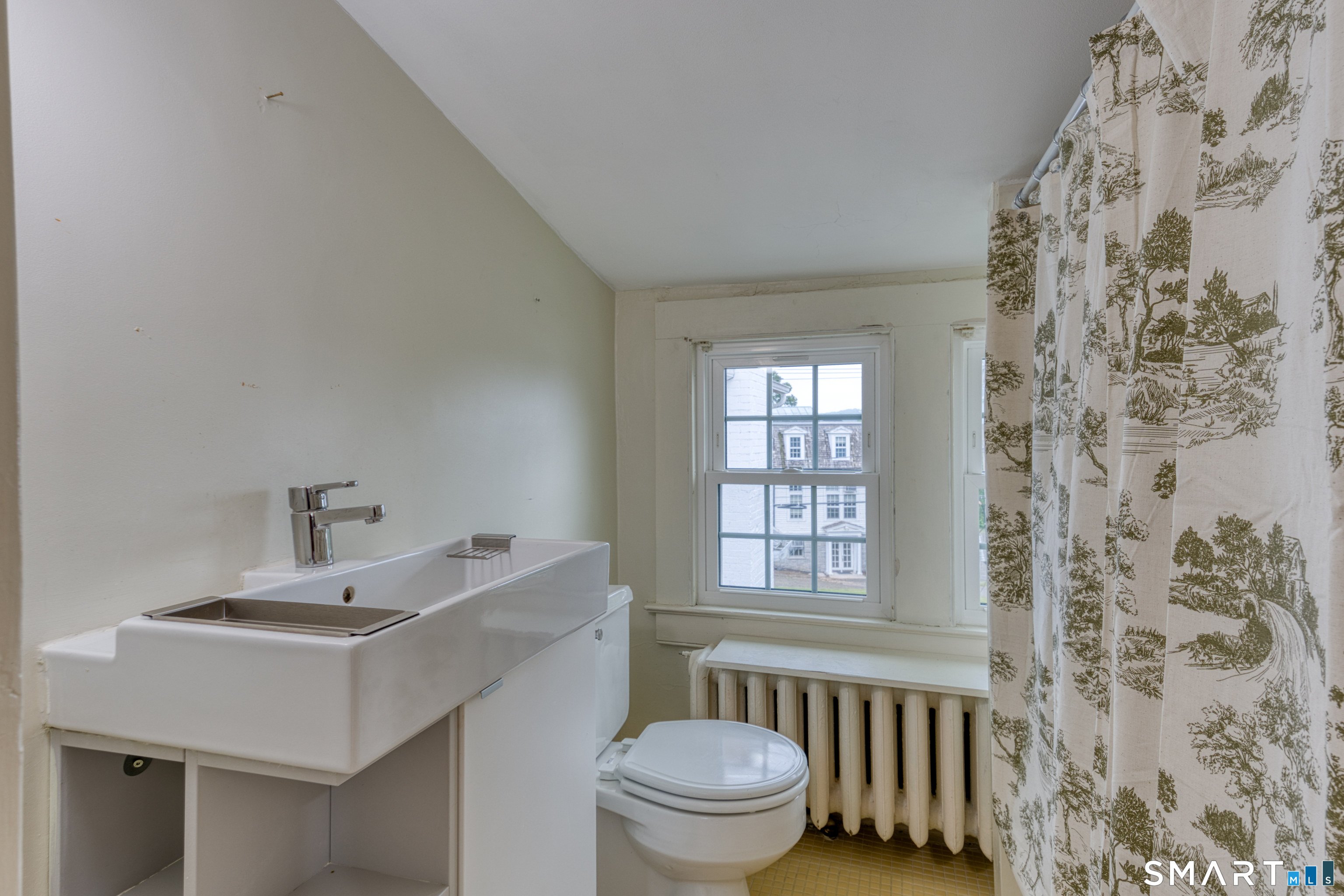 27 Main North 8 Street Property Photo 17