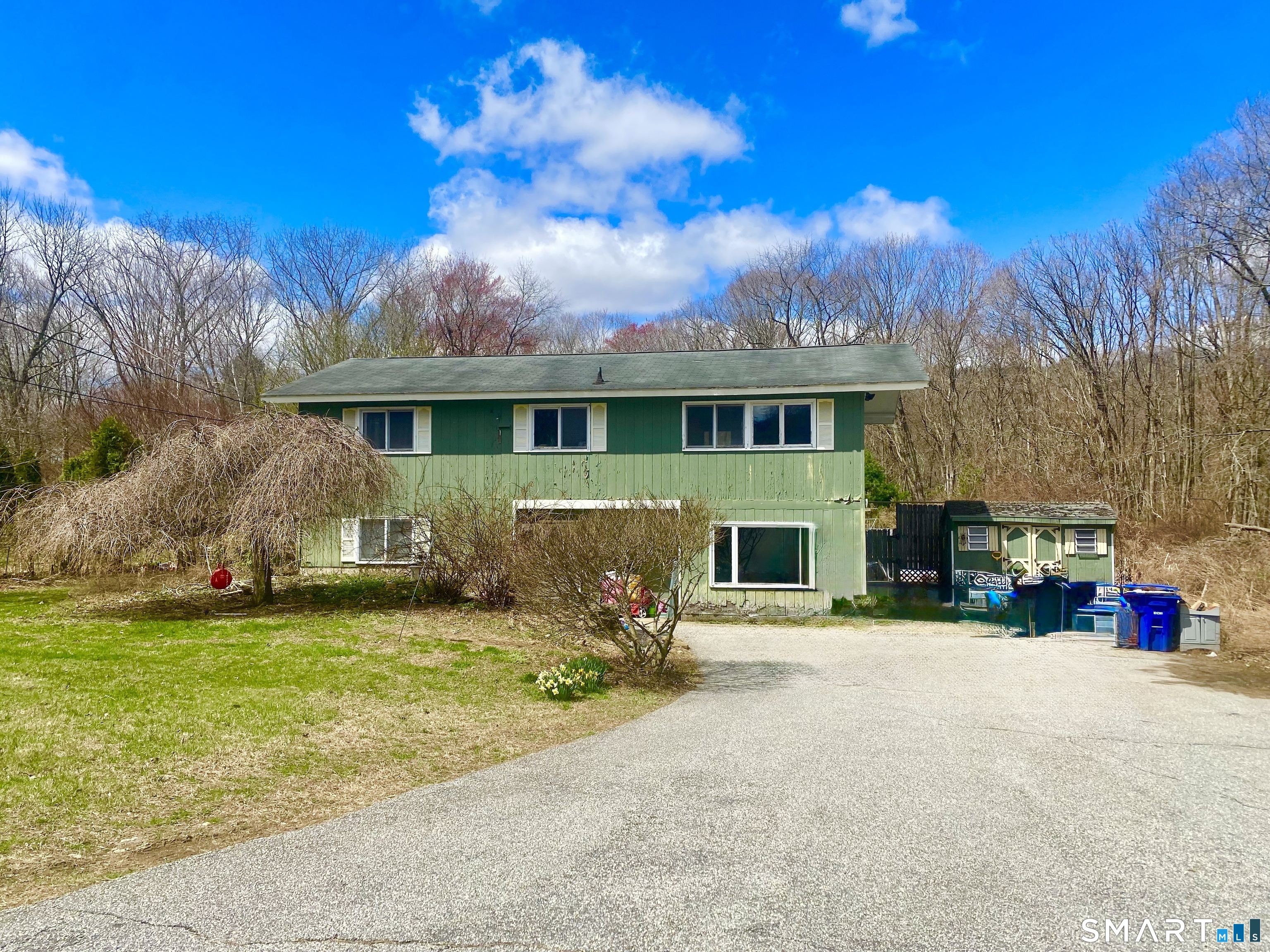 189 Fitchville Road Property Photo 1