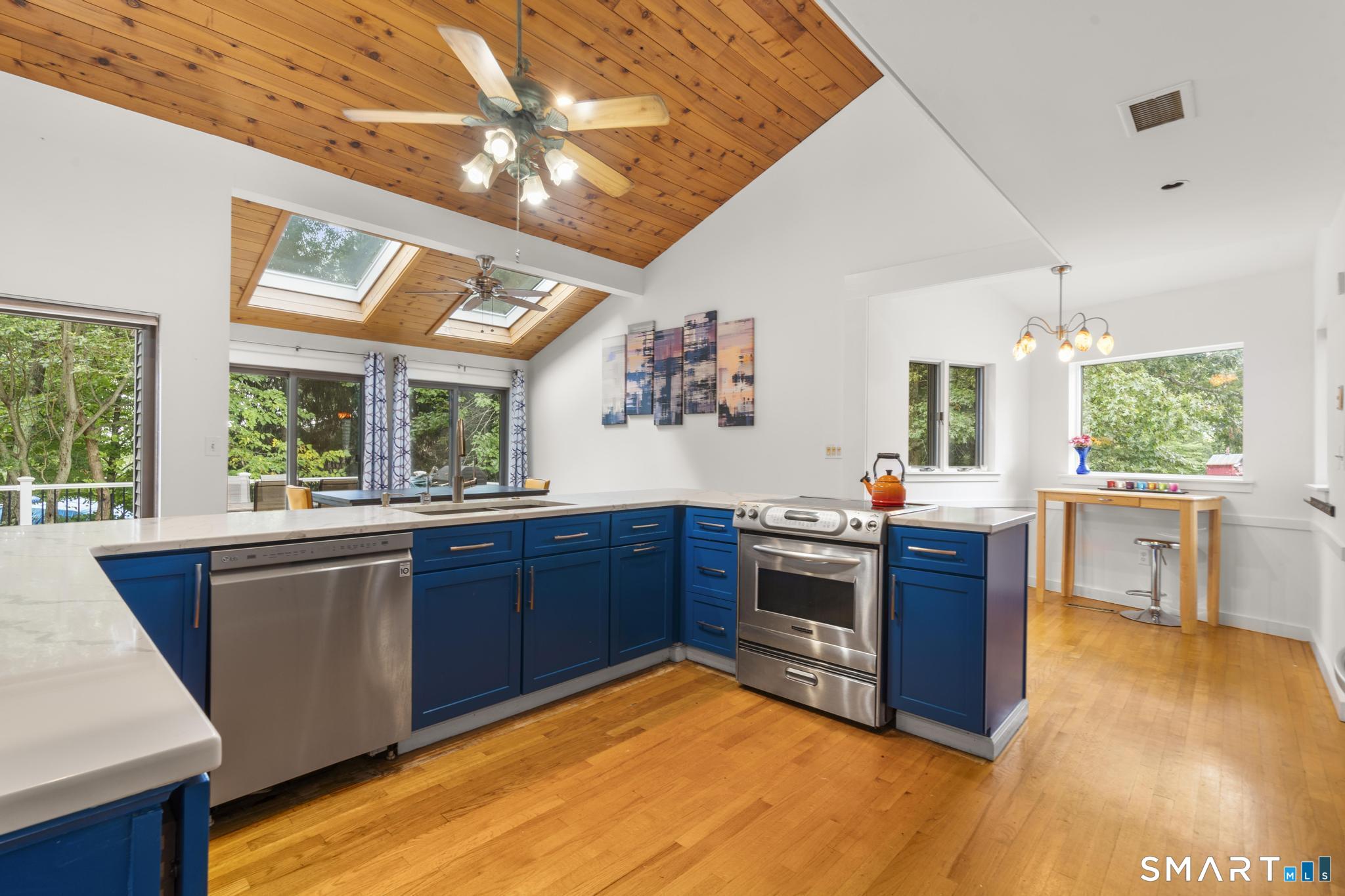 184 Bear Path Road Property Photo 4