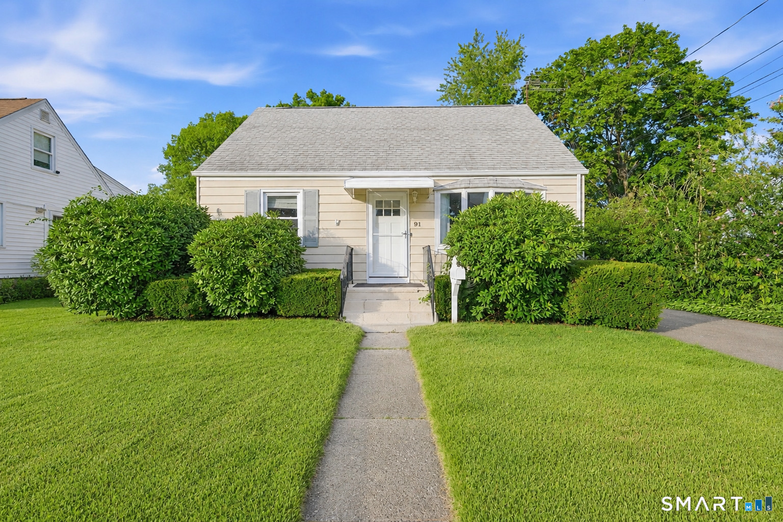 91 Bertrose Avenue Property Photo 1