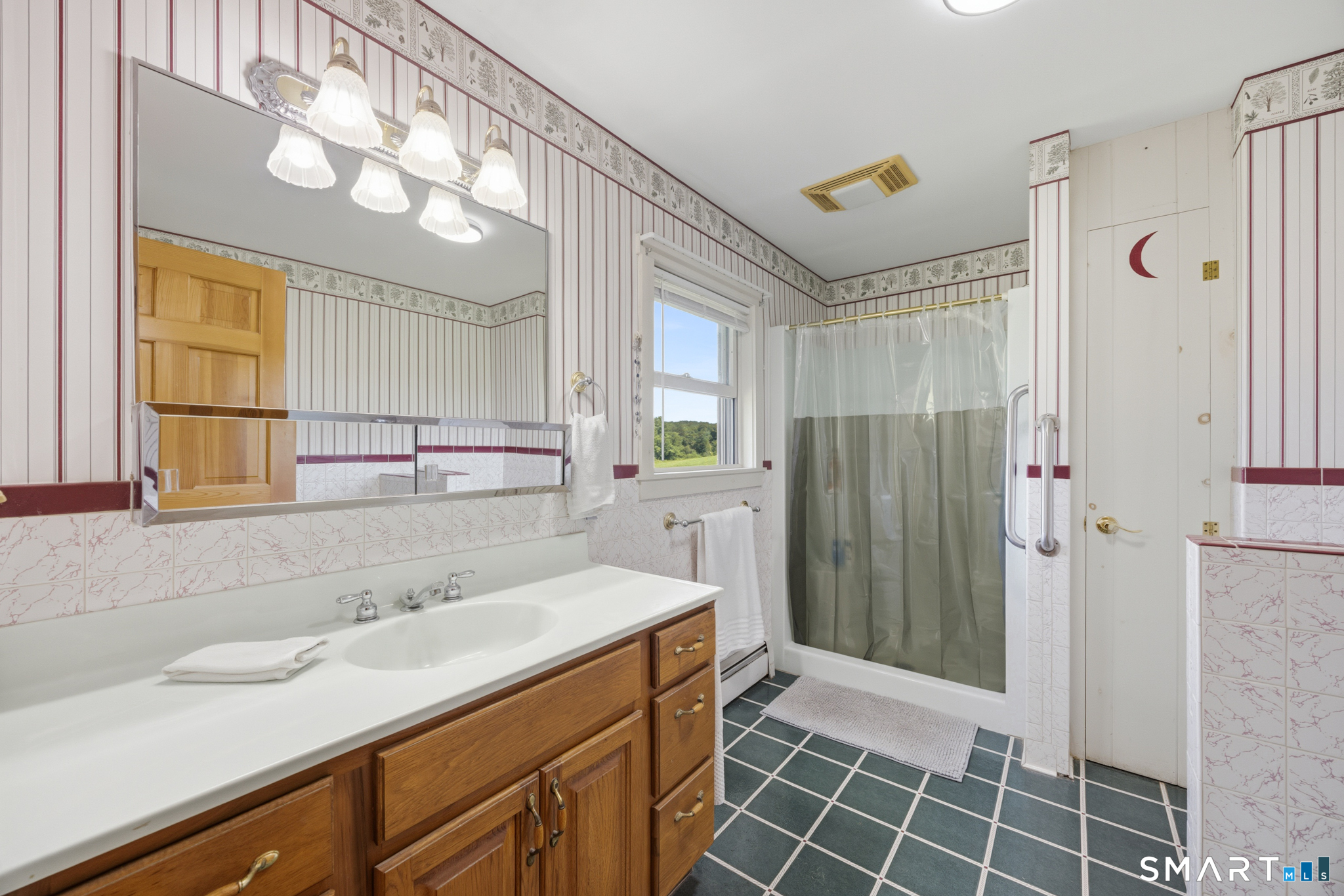60 Dunay Road Property Photo 25