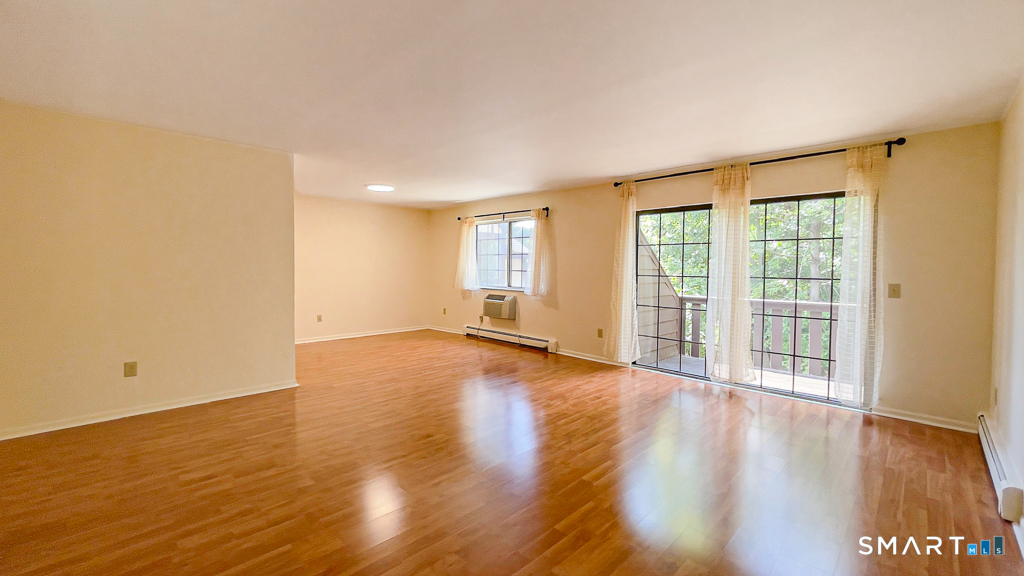 5 Falmouth 5 Court Property Photo 8