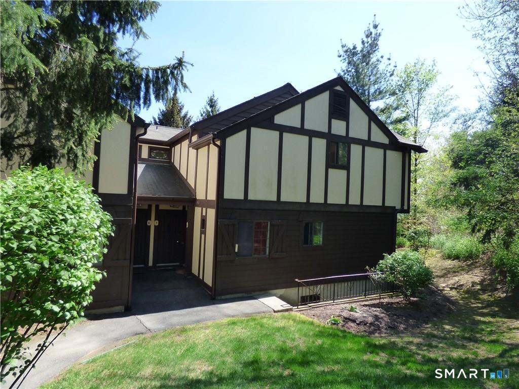 5 Falmouth 5 Court Property Photo 27