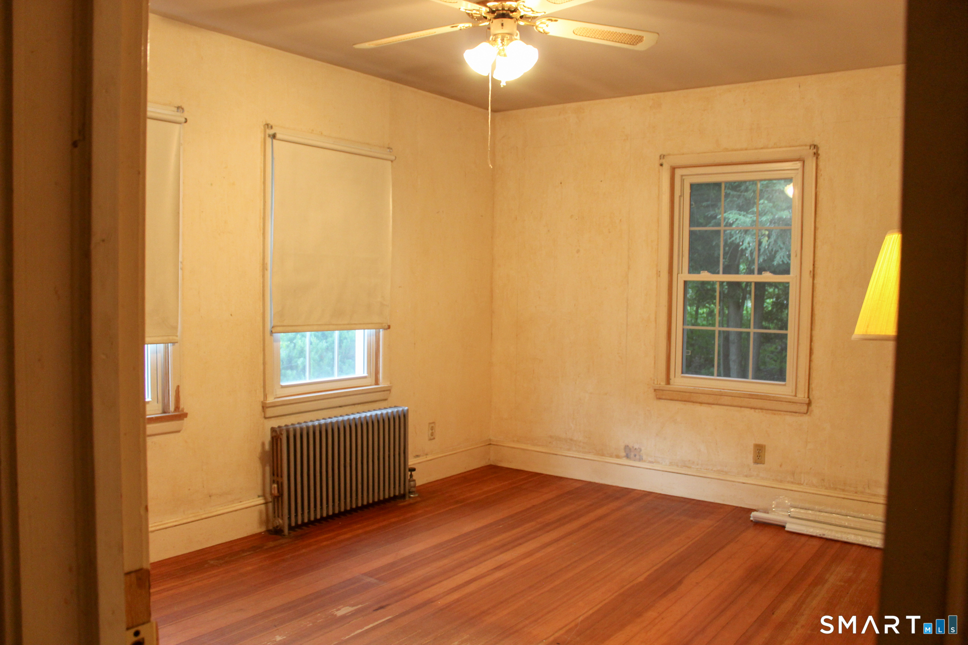 303 Riverside Drive Property Photo 17