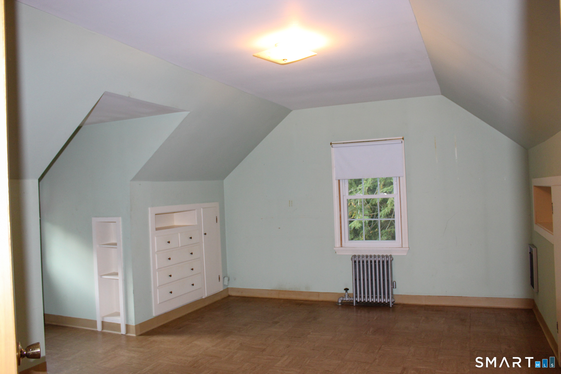303 Riverside Drive Property Photo 19