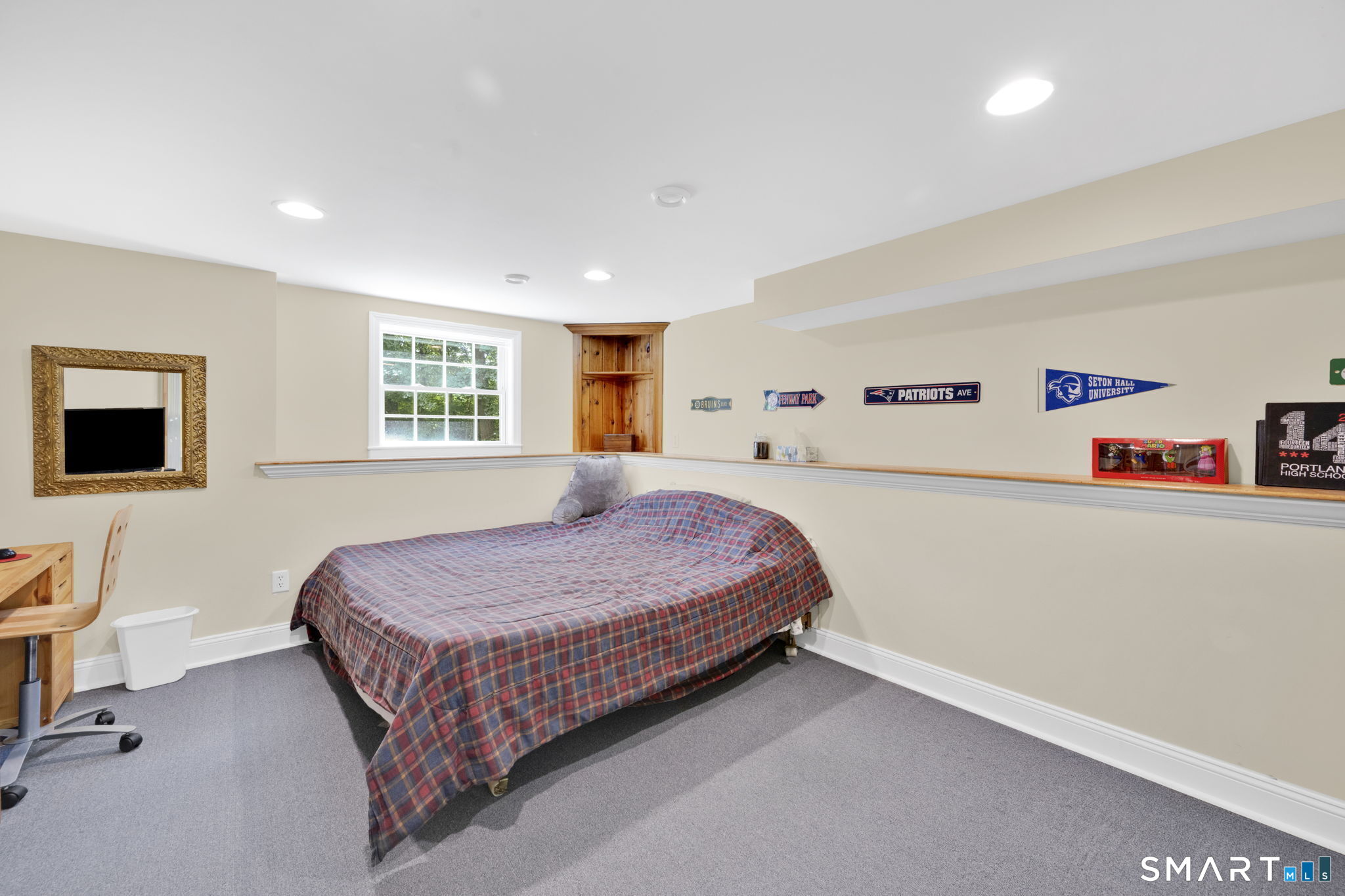 68 High Street Property Photo 30