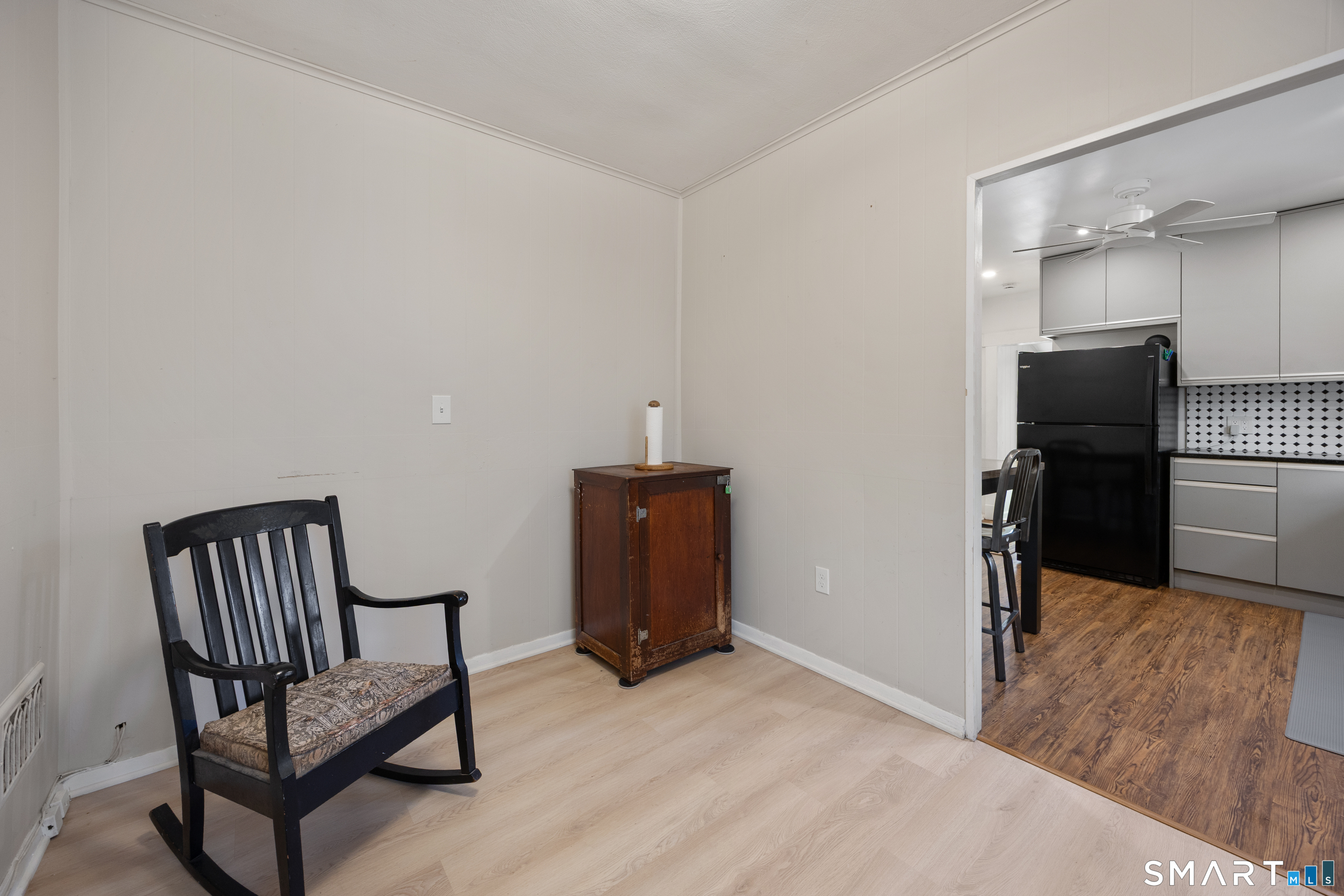 96 Hawthorne Avenue Property Photo 17