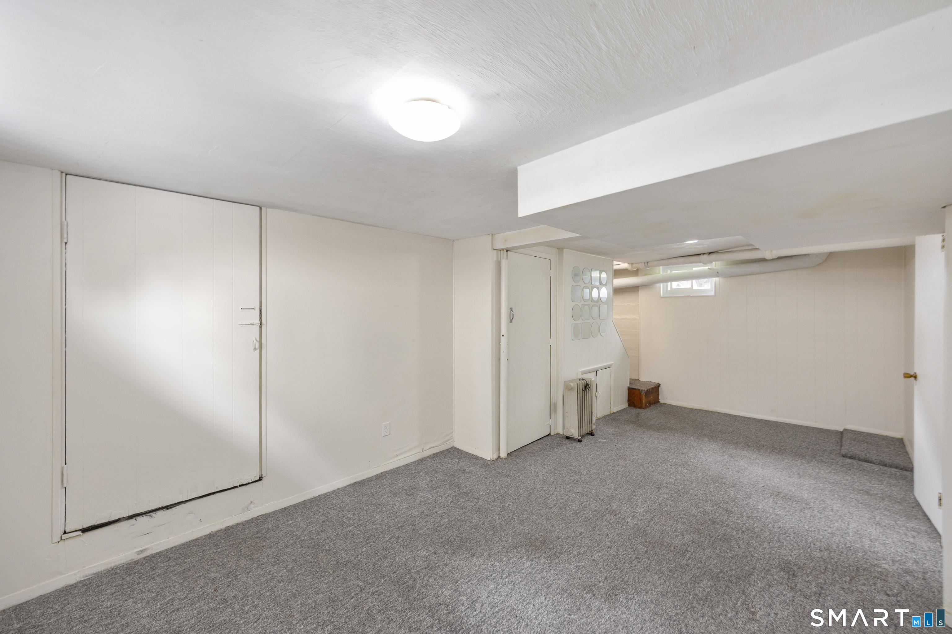 96 Hawthorne Avenue Property Photo 33
