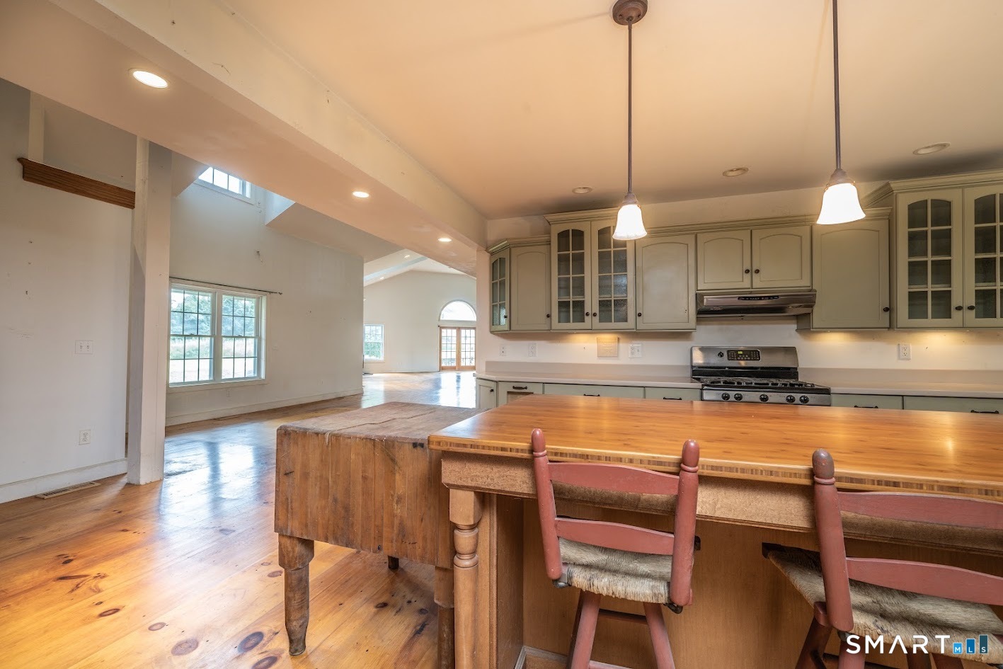 19 High Street Property Photo 9