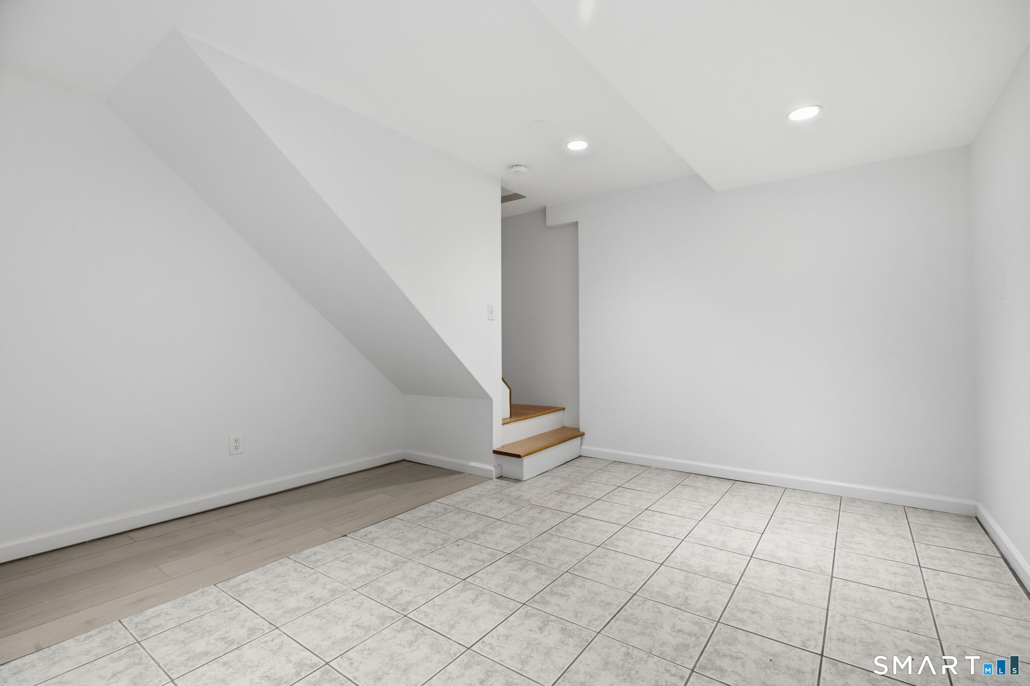 44 River Hill Drive Property Photo 23