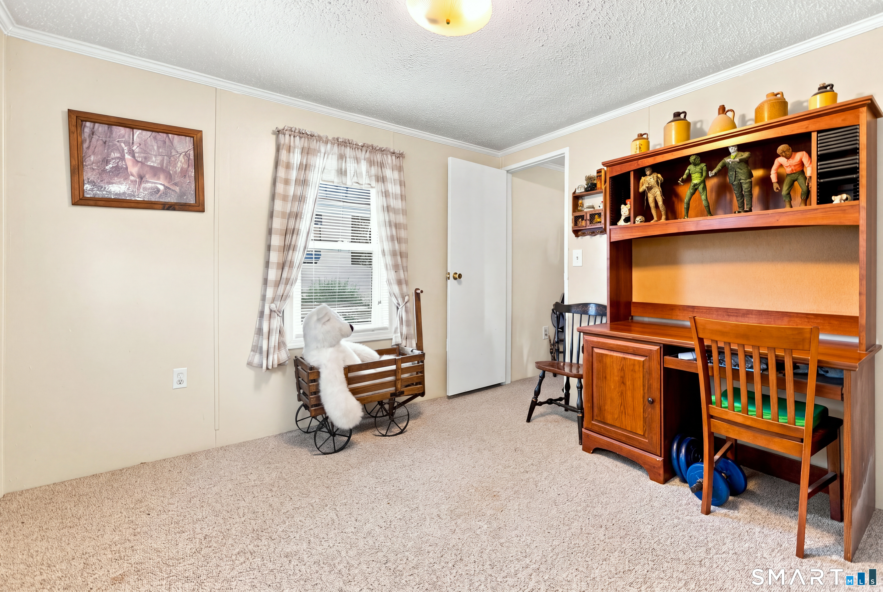 28 Woodland Park Property Photo 12