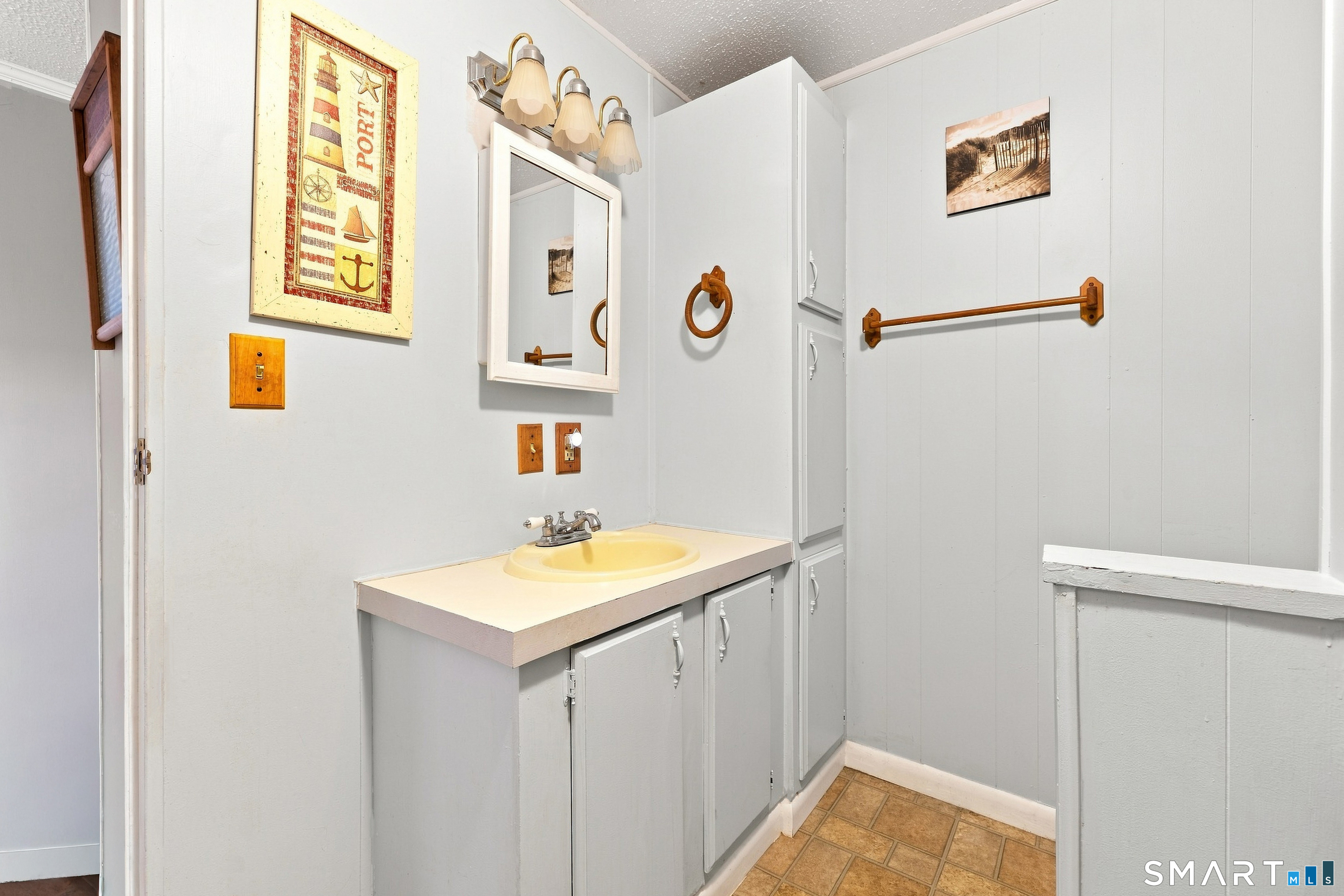 28 Woodland Park Property Photo 20