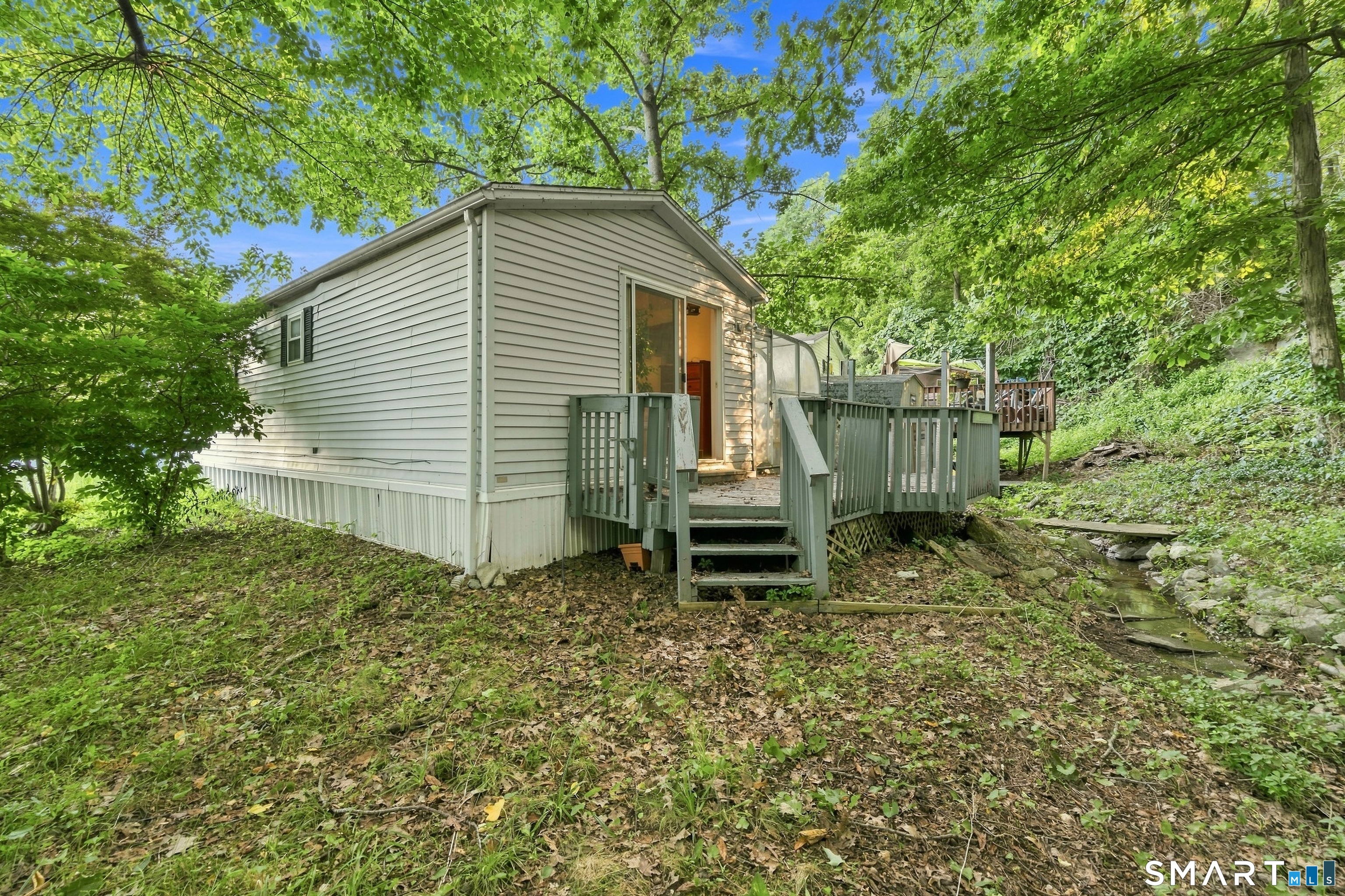 28 Woodland Park Property Photo 30