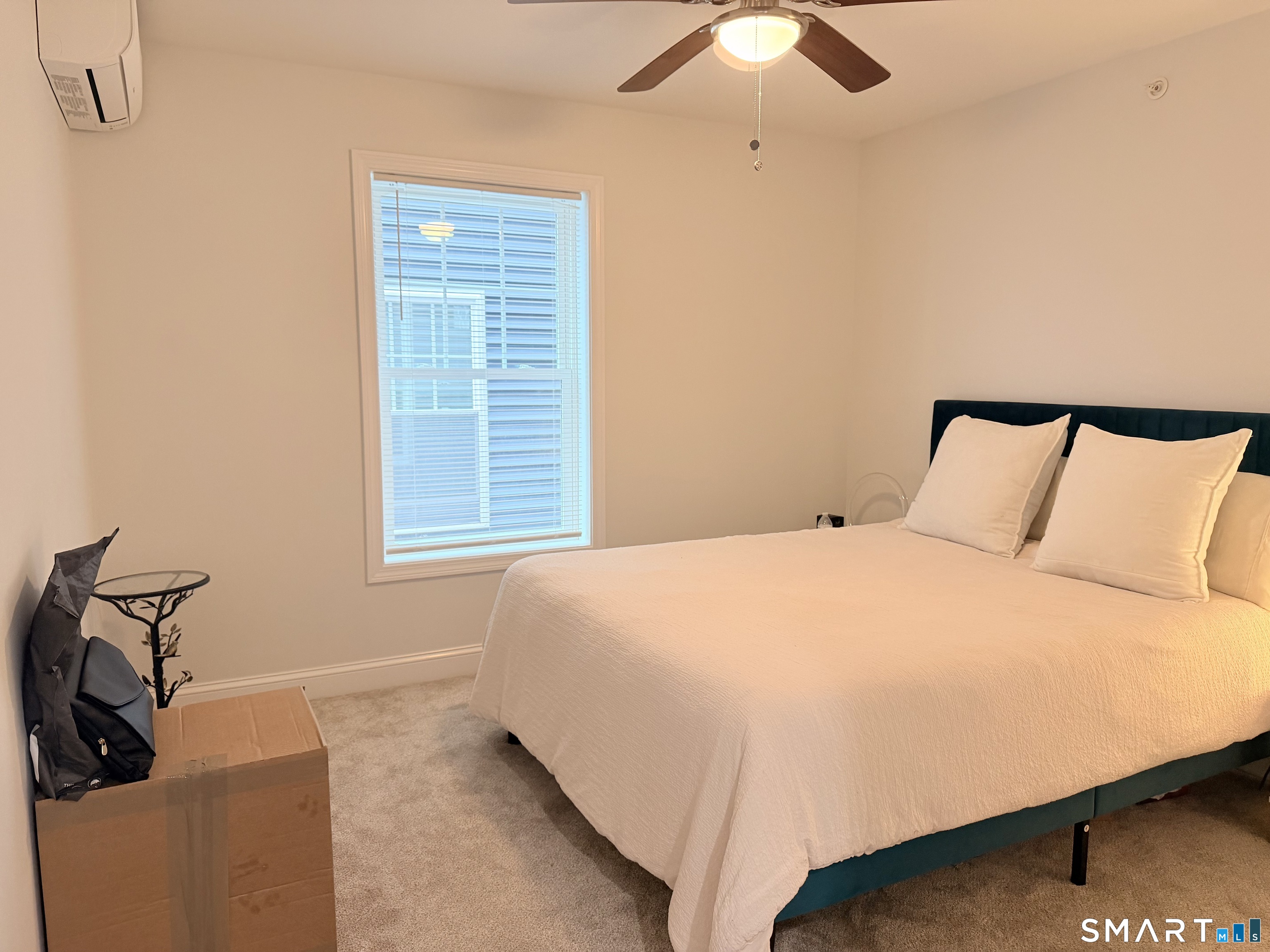 1085-4 Whalley 4 Avenue Property Photo 8