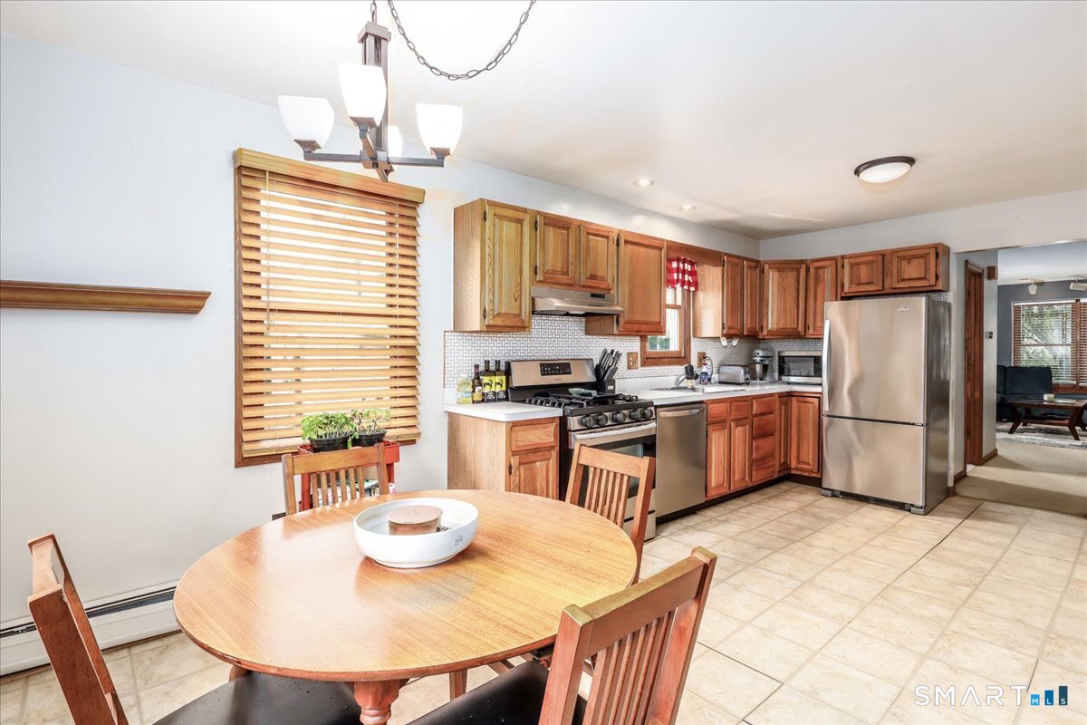 41 Calderwood Court Property Photo 14