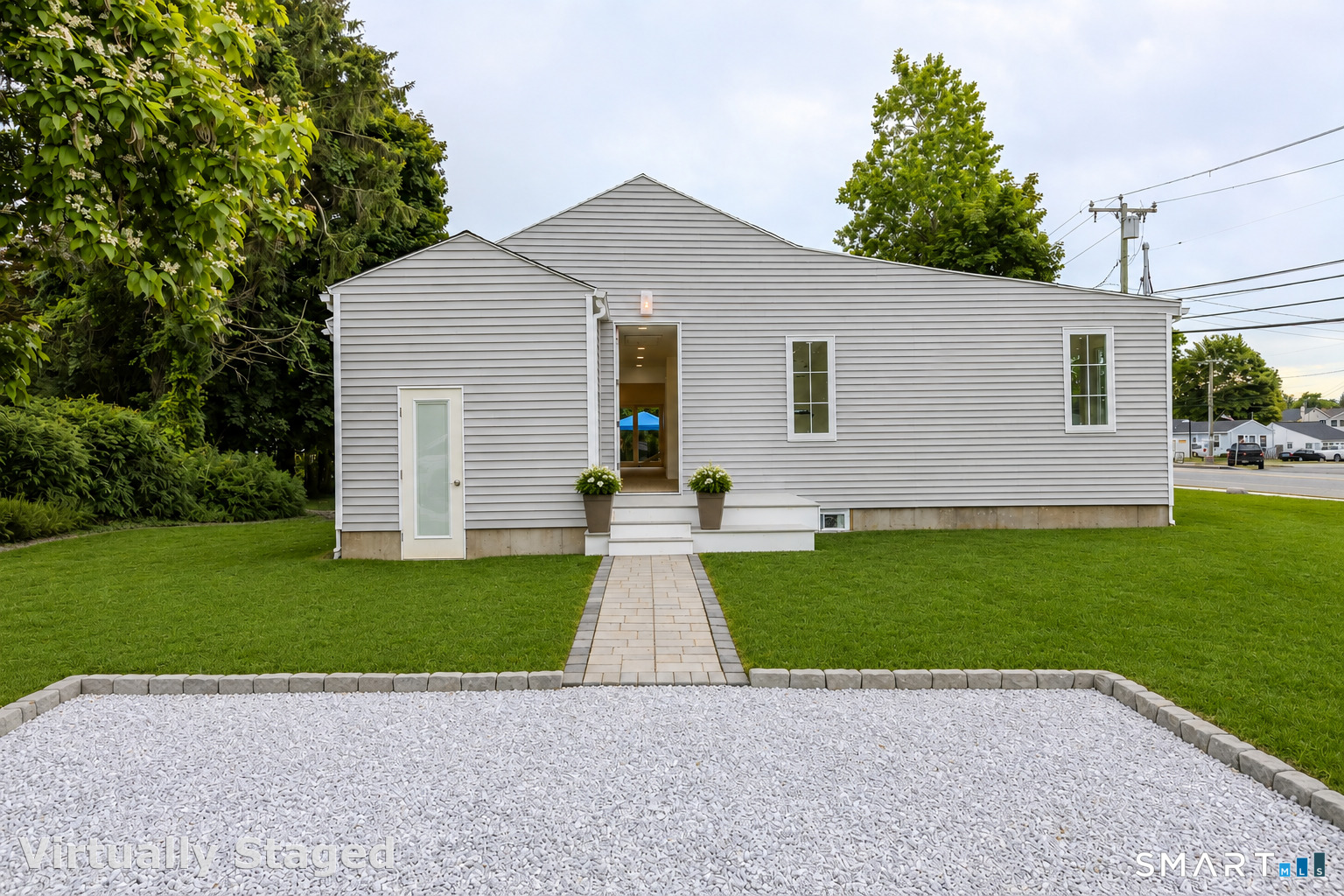280 Shore Road Property Photo 1
