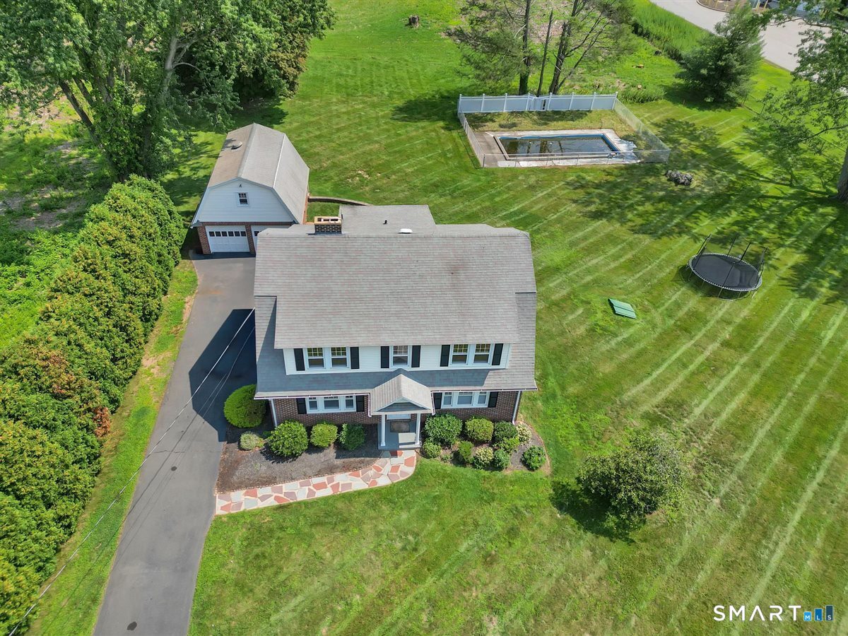 880 Farms North Road Property Photo 2