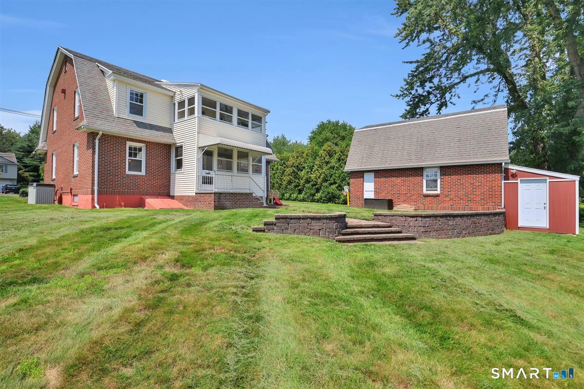 880 Farms North Road Property Photo 3