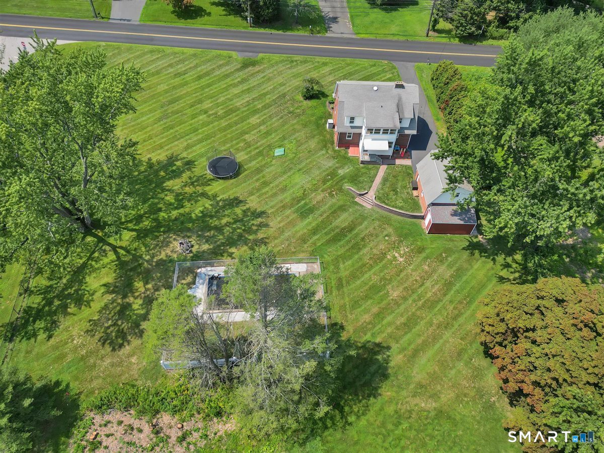 880 Farms North Road Property Photo 4