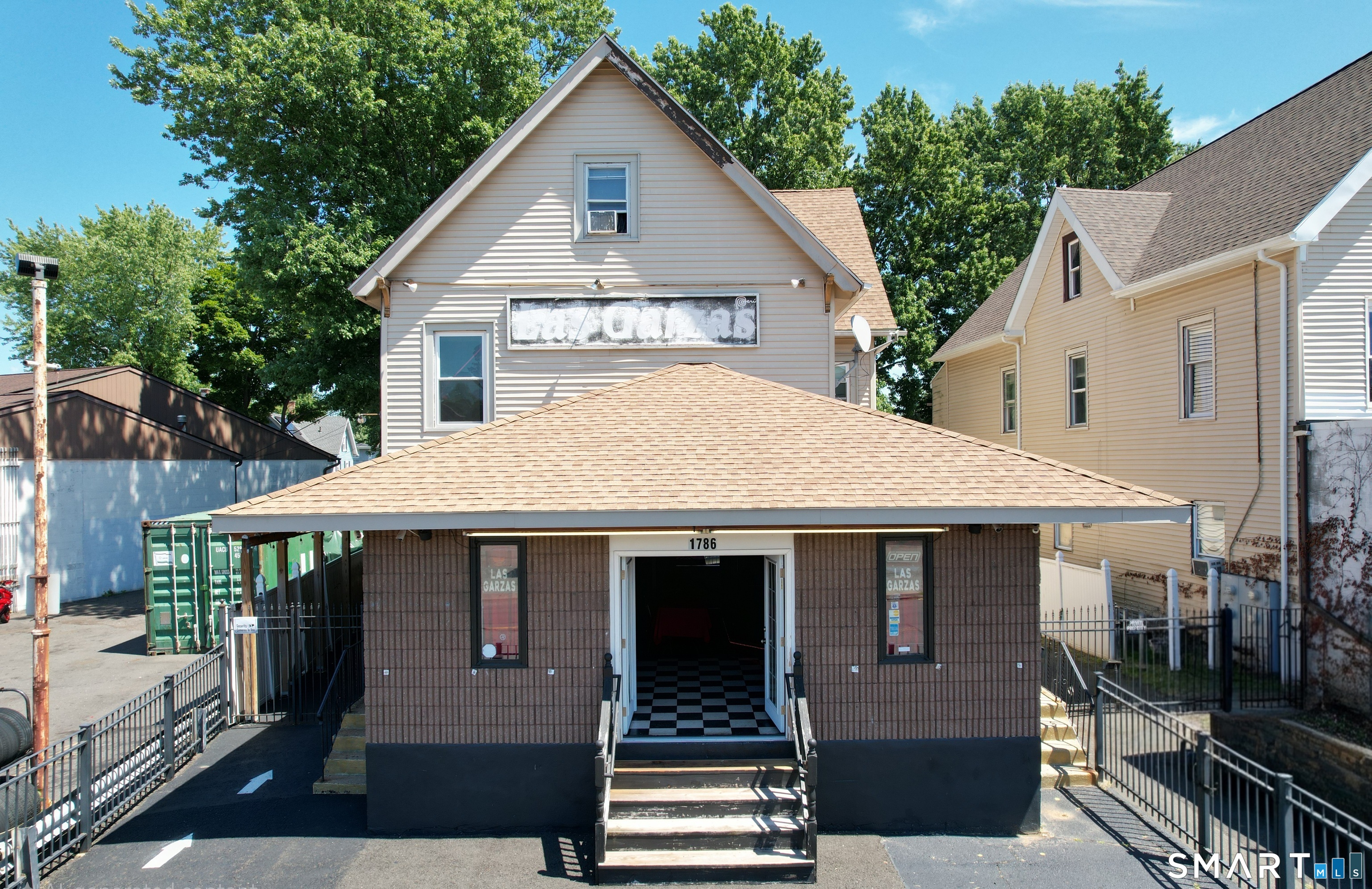 1784 Broad Street Property Photo 1