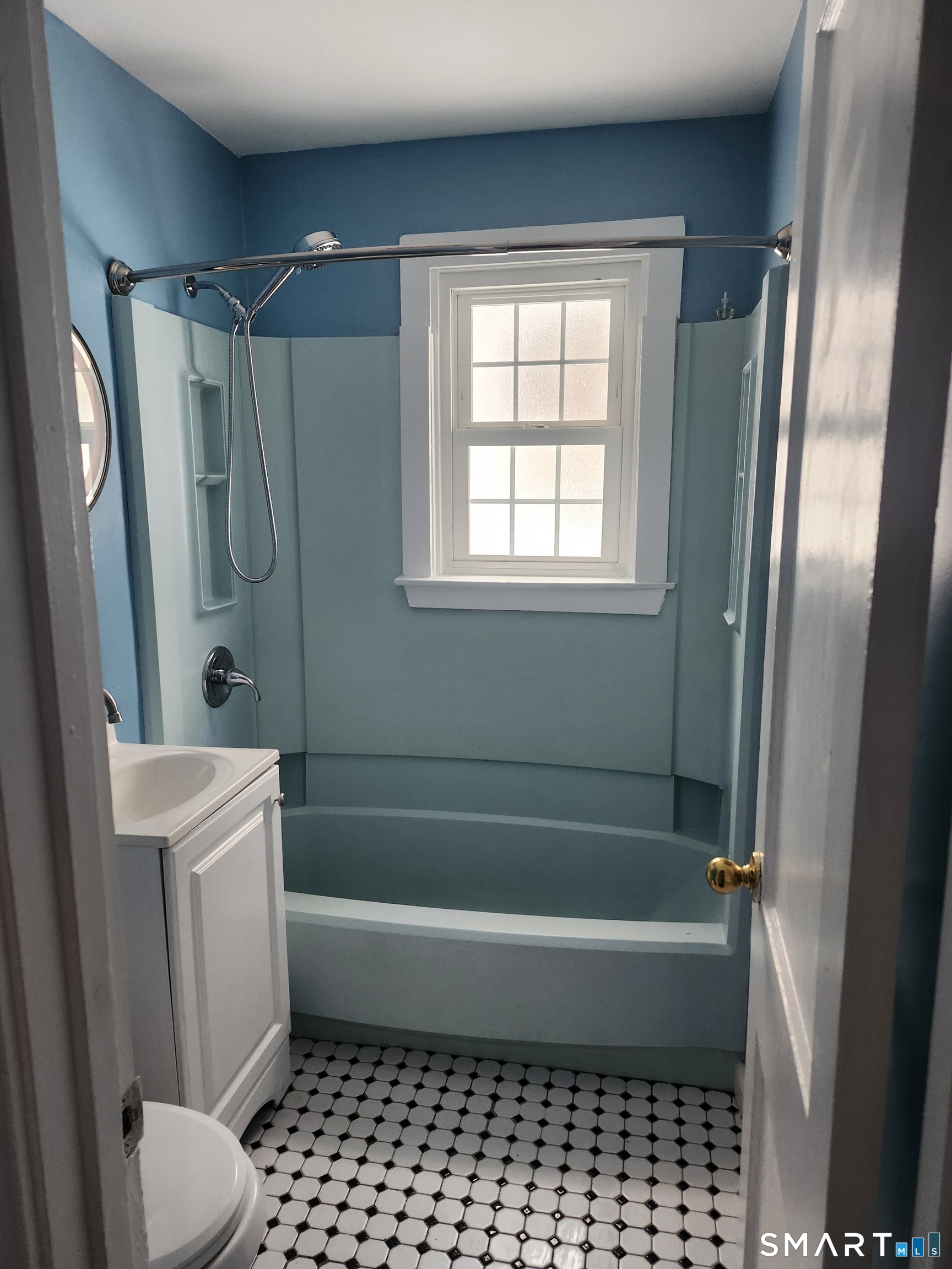 22 Higbie Drive Property Photo 3