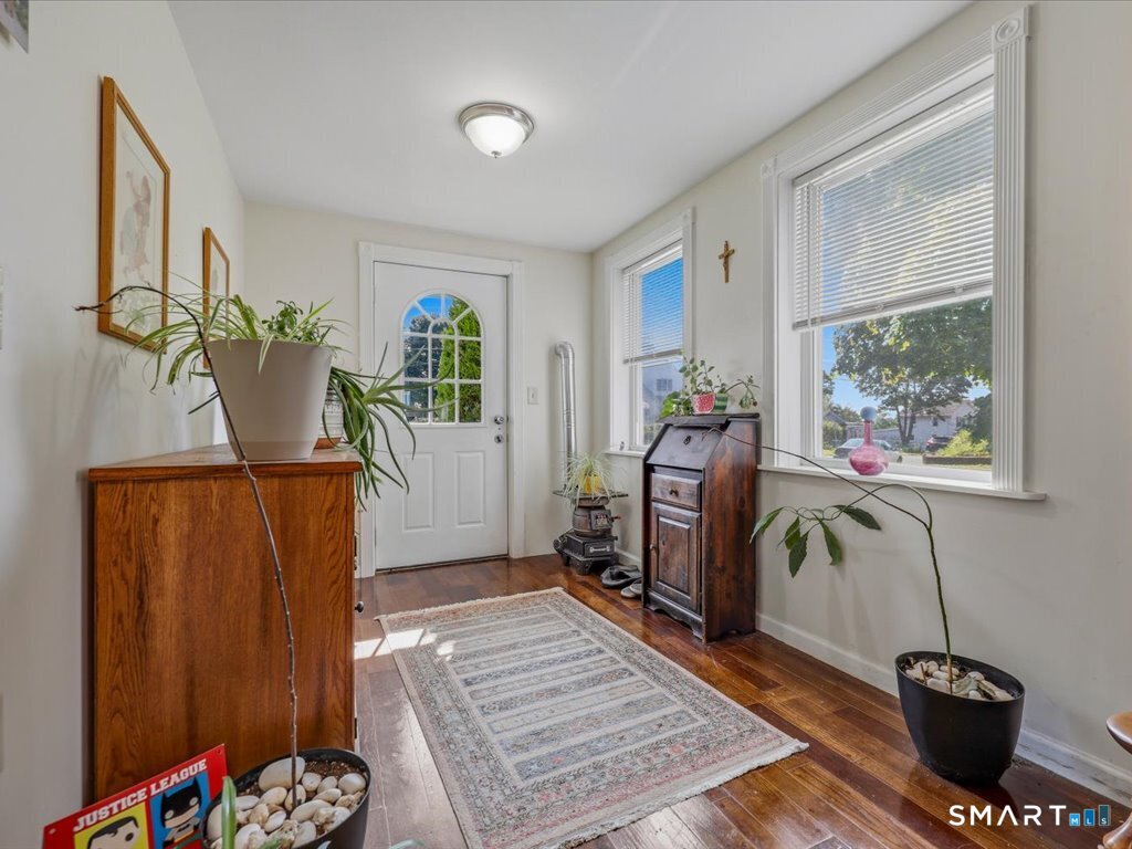 136 Sexton Street Property Photo 7