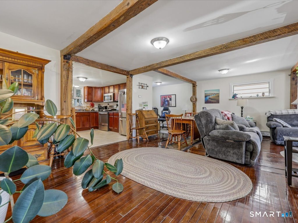 136 Sexton Street Property Photo 8